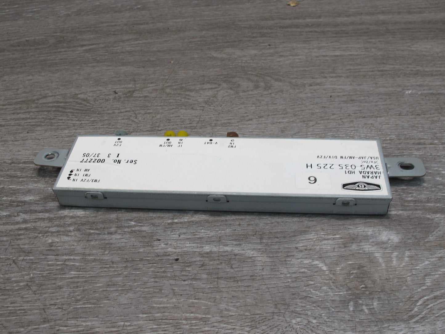 06-12 Bentley Continental Flying Spur Antenna Booster Amplifier AMP 3W5035225H