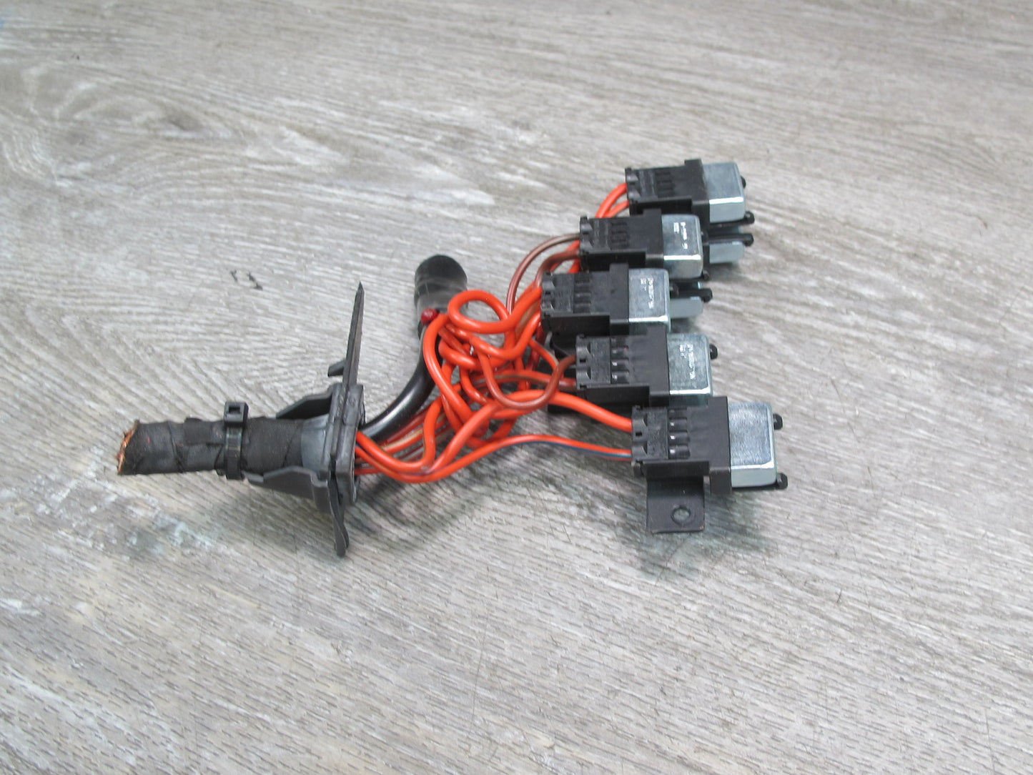 06-12 Bentley Continental Flying Spur Power Distribution Fuse Relay Block