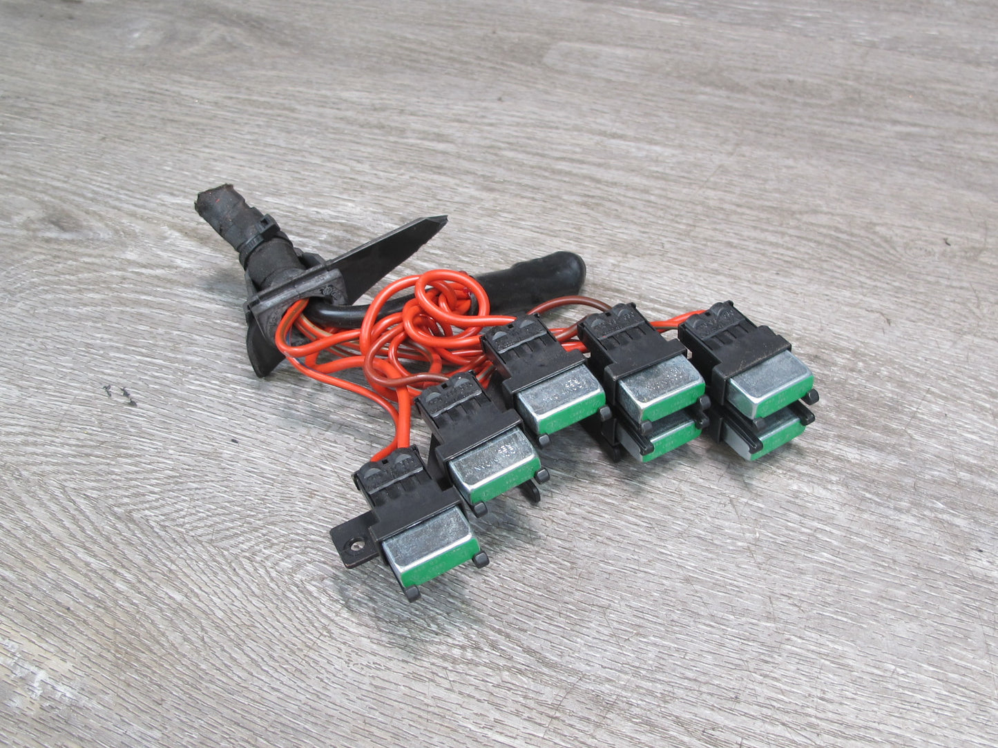 06-12 Bentley Continental Flying Spur Power Distribution Fuse Relay Block