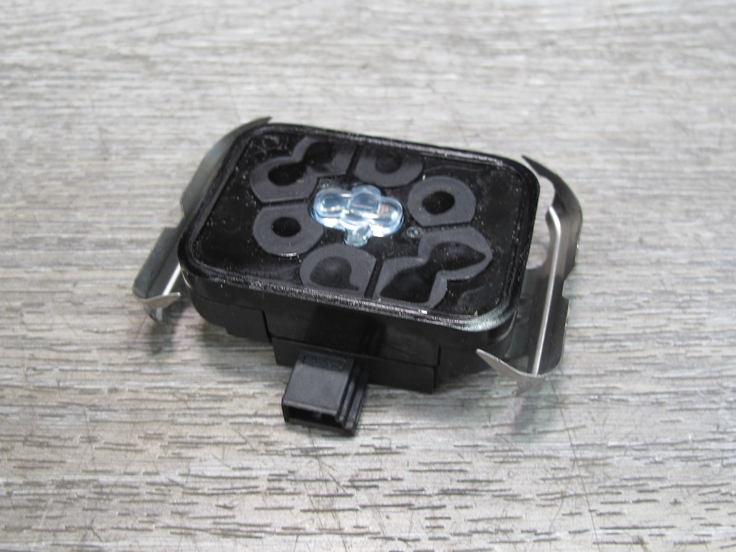 06-12 Bentley Continental Flying Spur Windshield Rain Sensor 3W5955559B