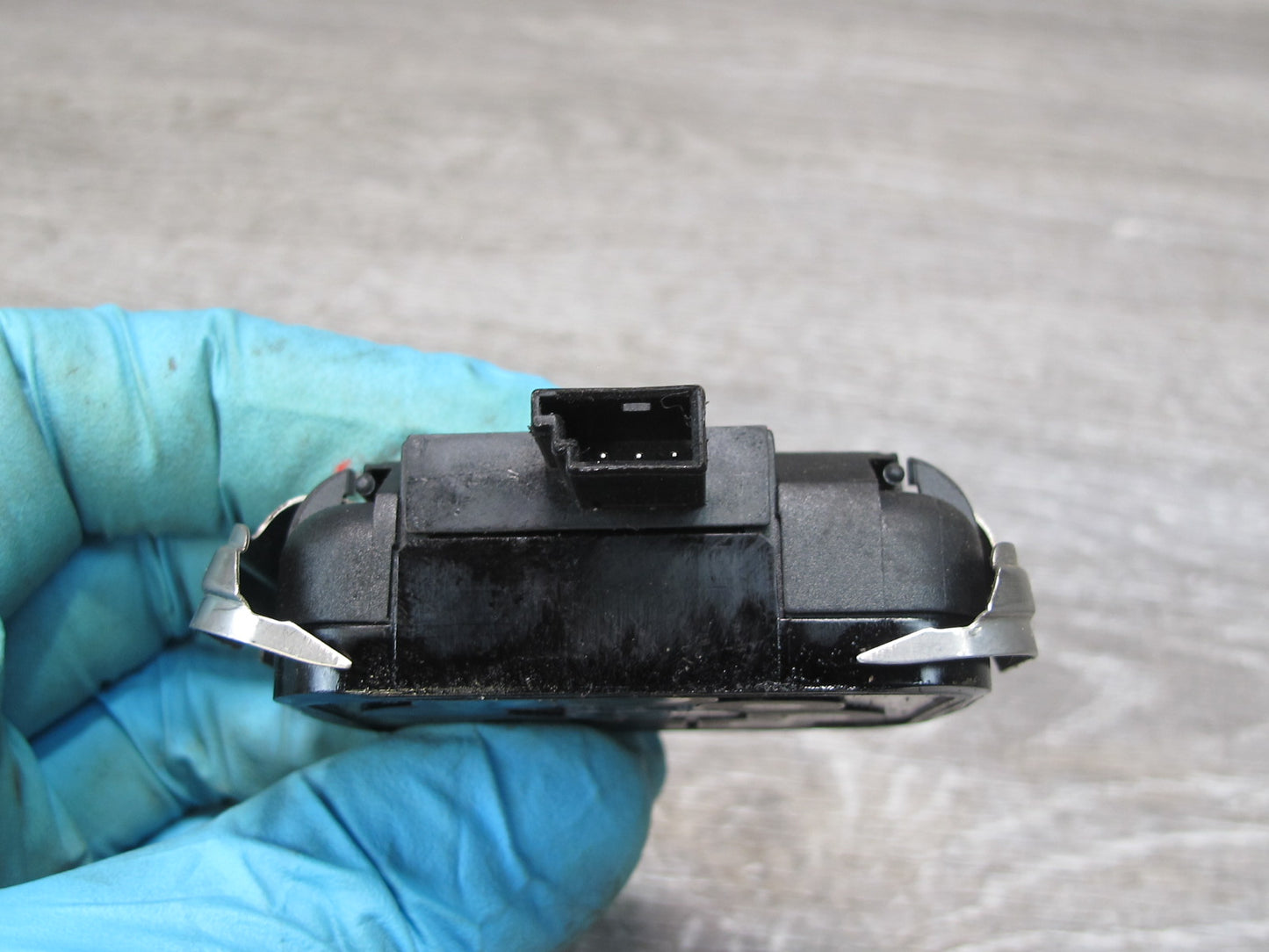 06-12 Bentley Continental Flying Spur Windshield Rain Sensor 3W5955559B