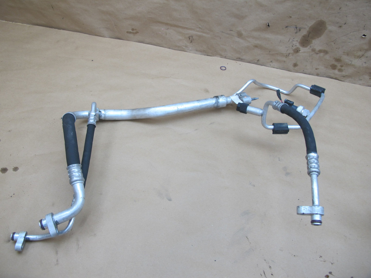 12-15 Mercedes W166 ML350 A/C Air Condition Hose Pipe Line Valve Set OEM