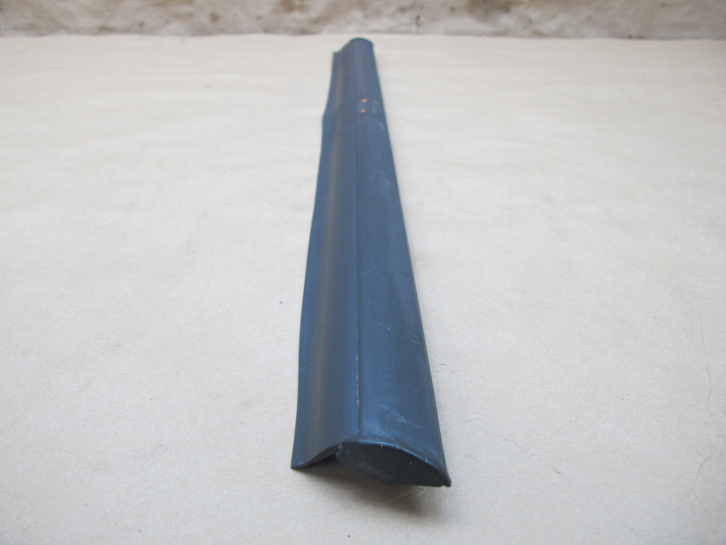 92-96 Toyota Cresta MARK2 JZX90 Set of 2 Rear Door Window Inner Trim Molding