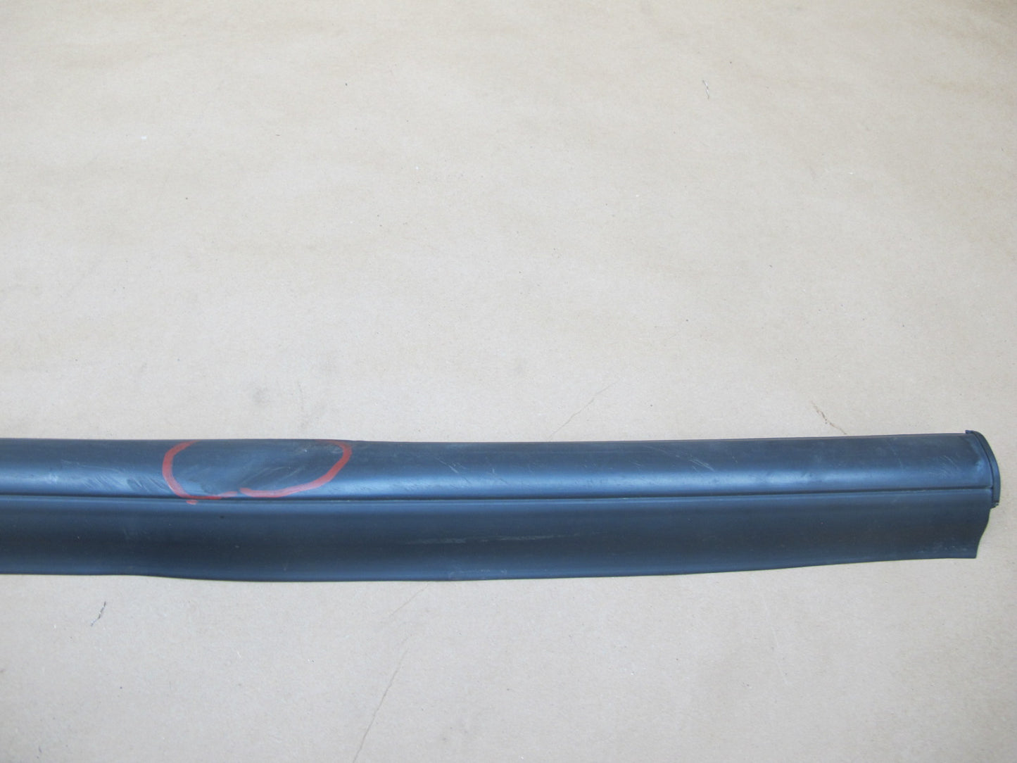 92-96 Toyota Cresta MARK2 JZX90 Set of 2 Rear Door Window Inner Trim Molding