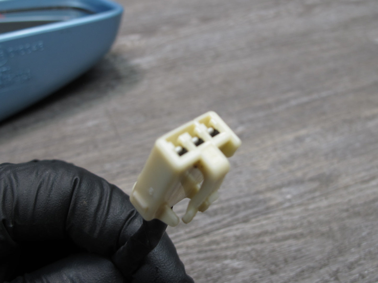 00-05 Toyota MR2 Spyder Right Passenger Side Power Door Mirror Blue OEM