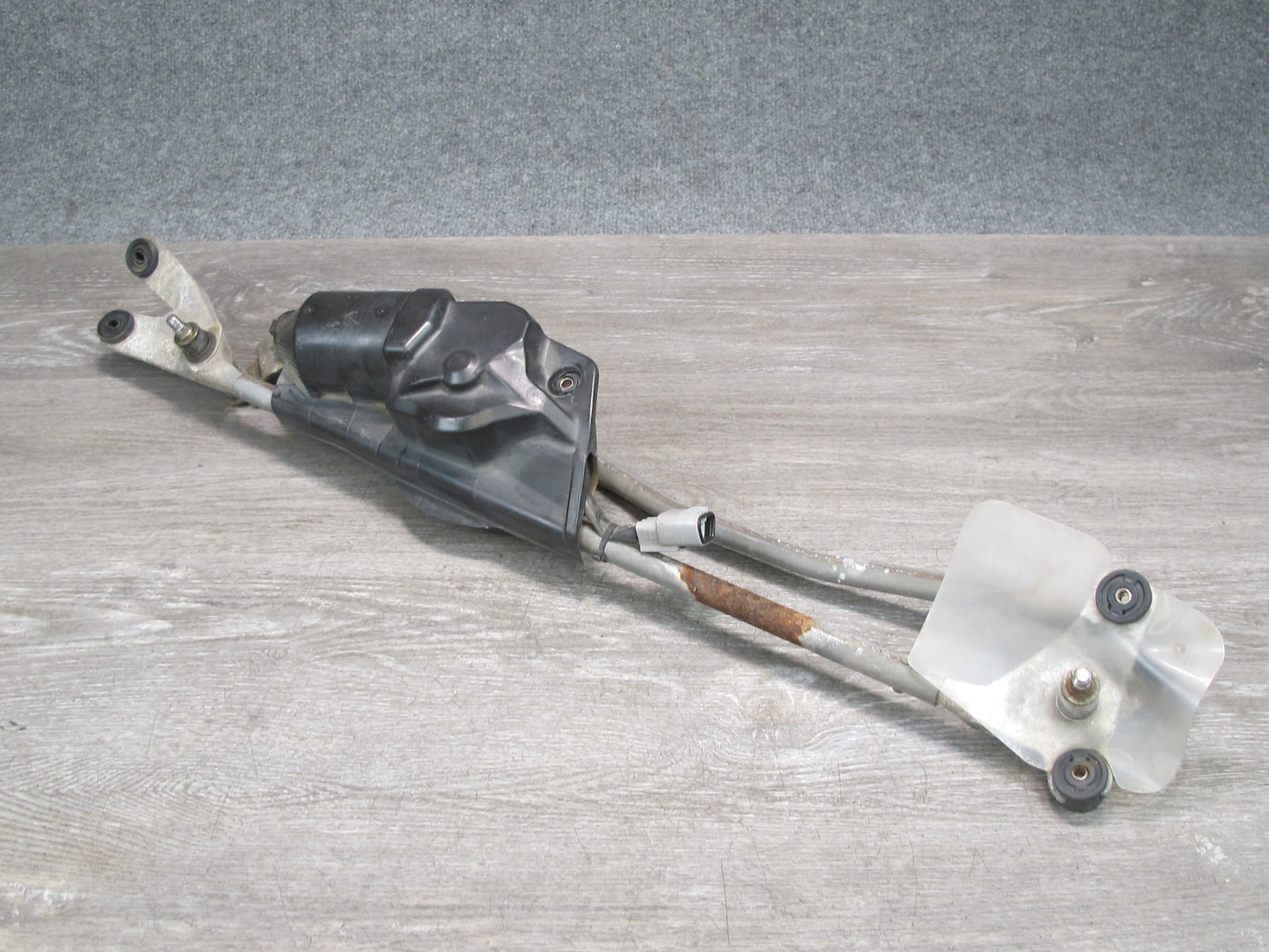 92-96 Toyota Cresta MARK2 JZX90 Windshield Wiper Transmission Linkage w Motor