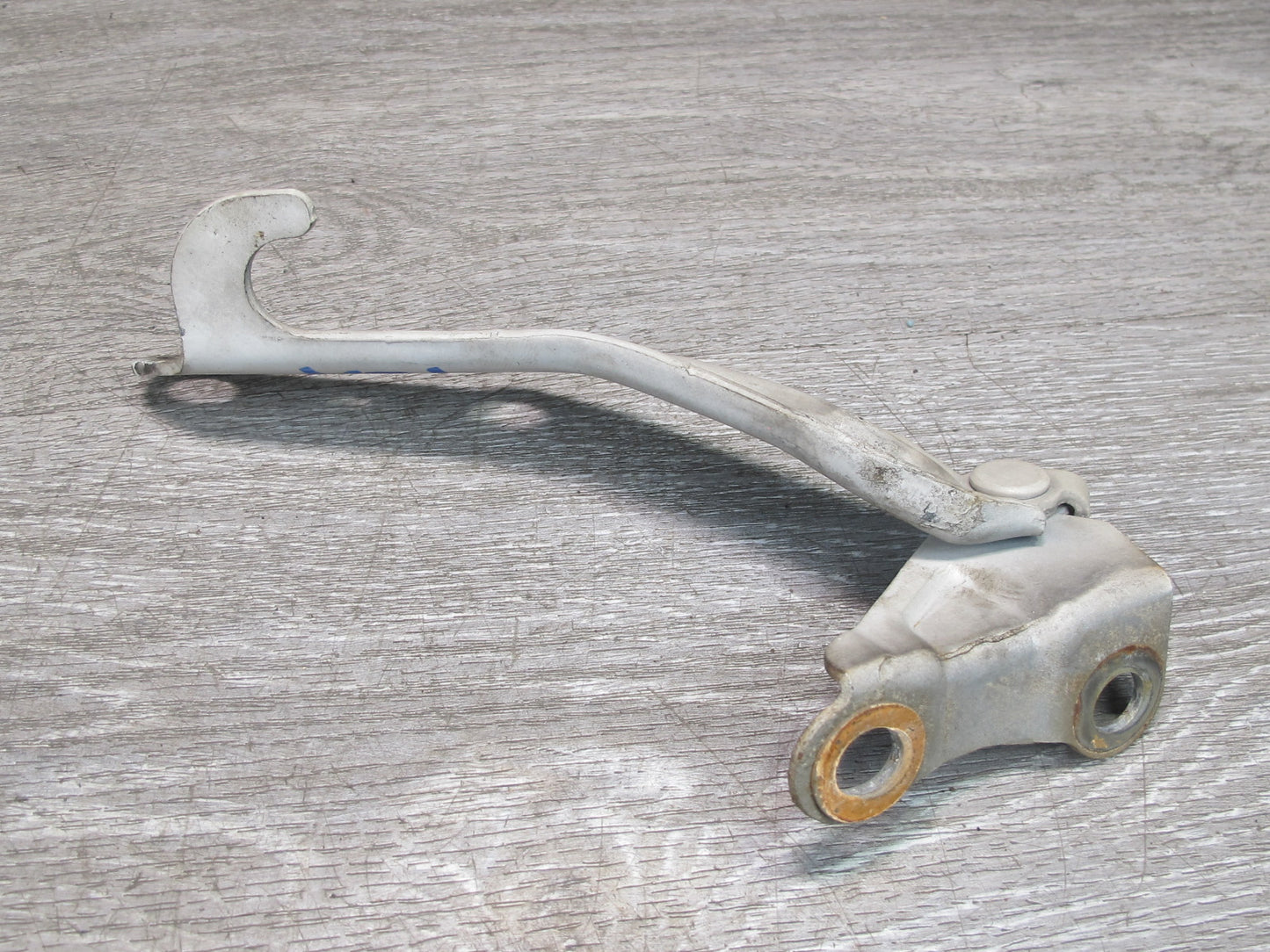 92-96 Toyota Cresta JZX90 Rear Left & Right Trunk Hinge Support Set OEM