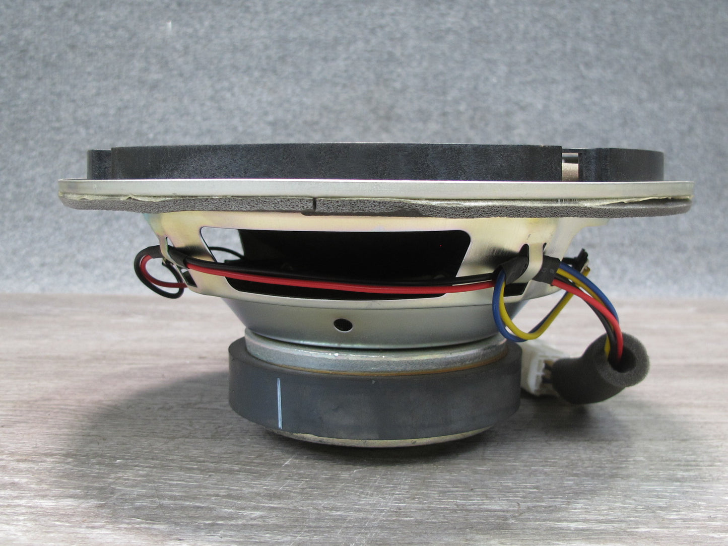11-12 Fisker Karma Rear Audio System Subwoofer Sound Speaker OEM