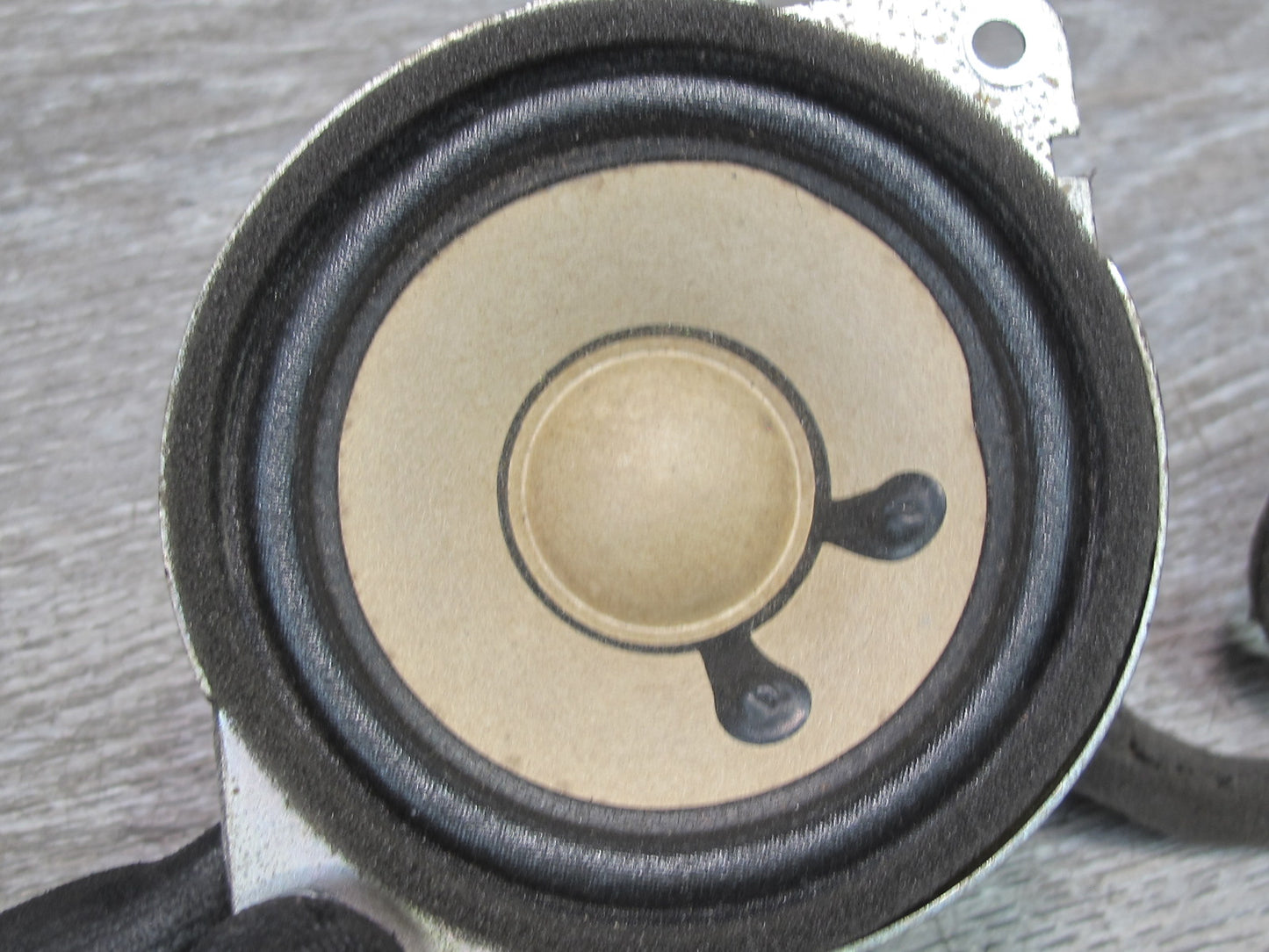 11-12 Fisker Karma Front Dashboard Dash Audio System Sound Speaker OEM