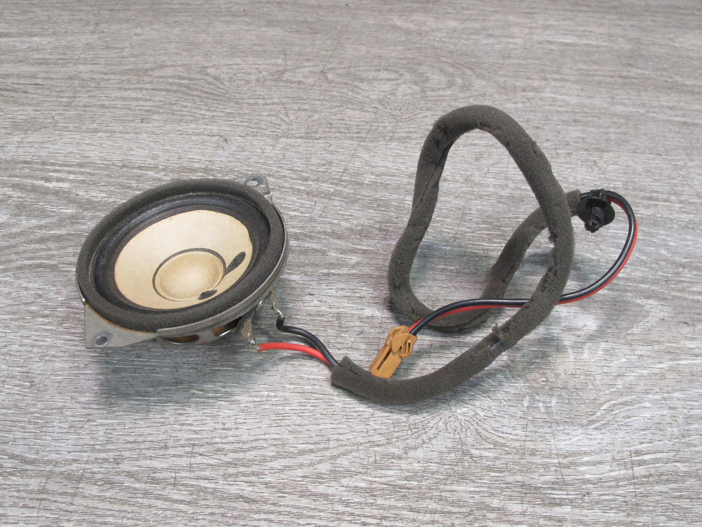 11-12 Fisker Karma Front Dashboard Dash Audio System Sound Speaker OEM