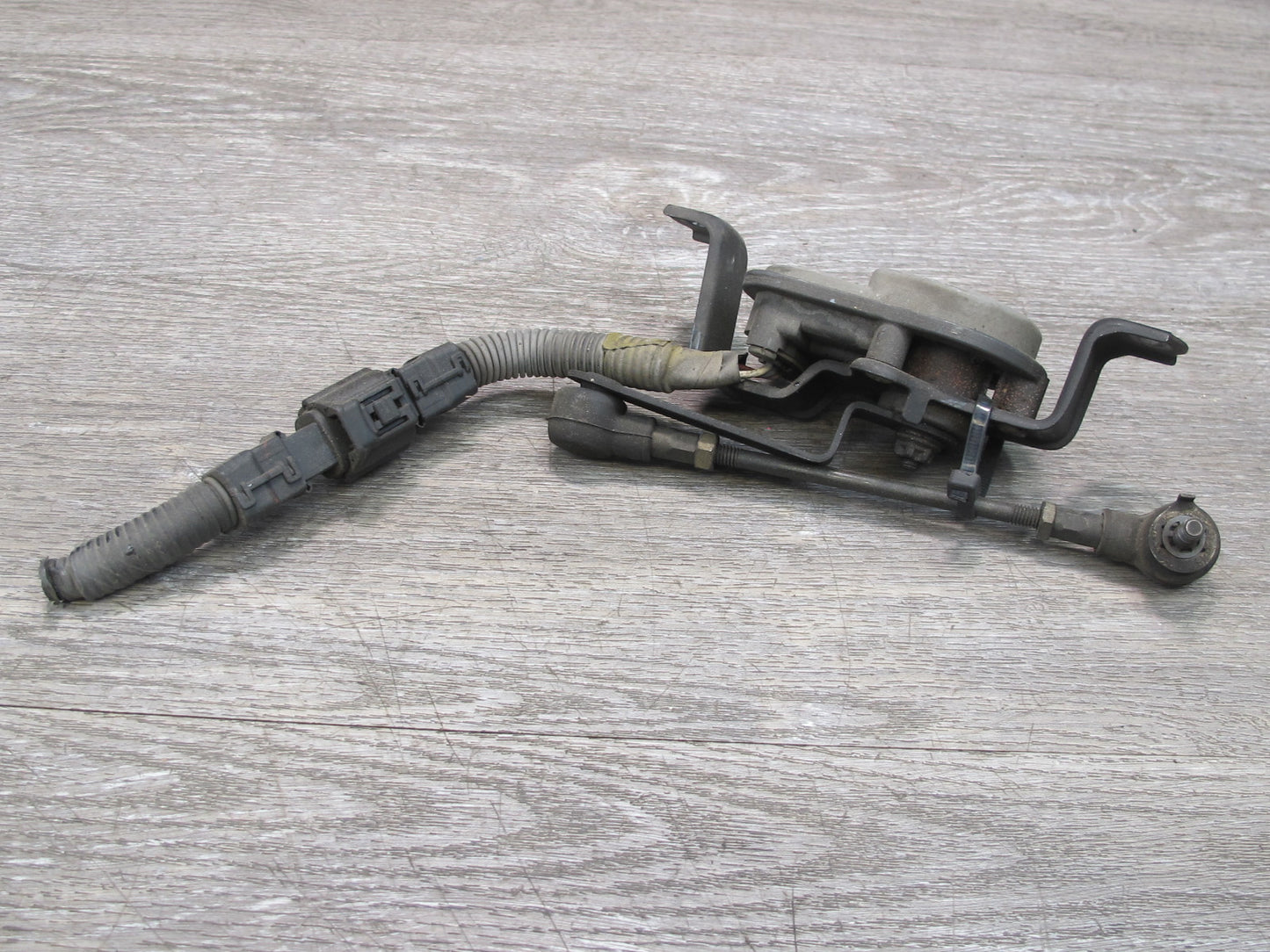 01-06 Lexus UCF30L LS430 Front Suspension Height Level Sensor OEM