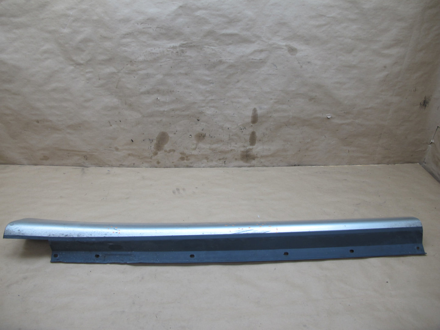 98-05 Lexus GS400 GS430 GS300 Set of 2 Left Side Skirt Rocker Panel Silver OEM