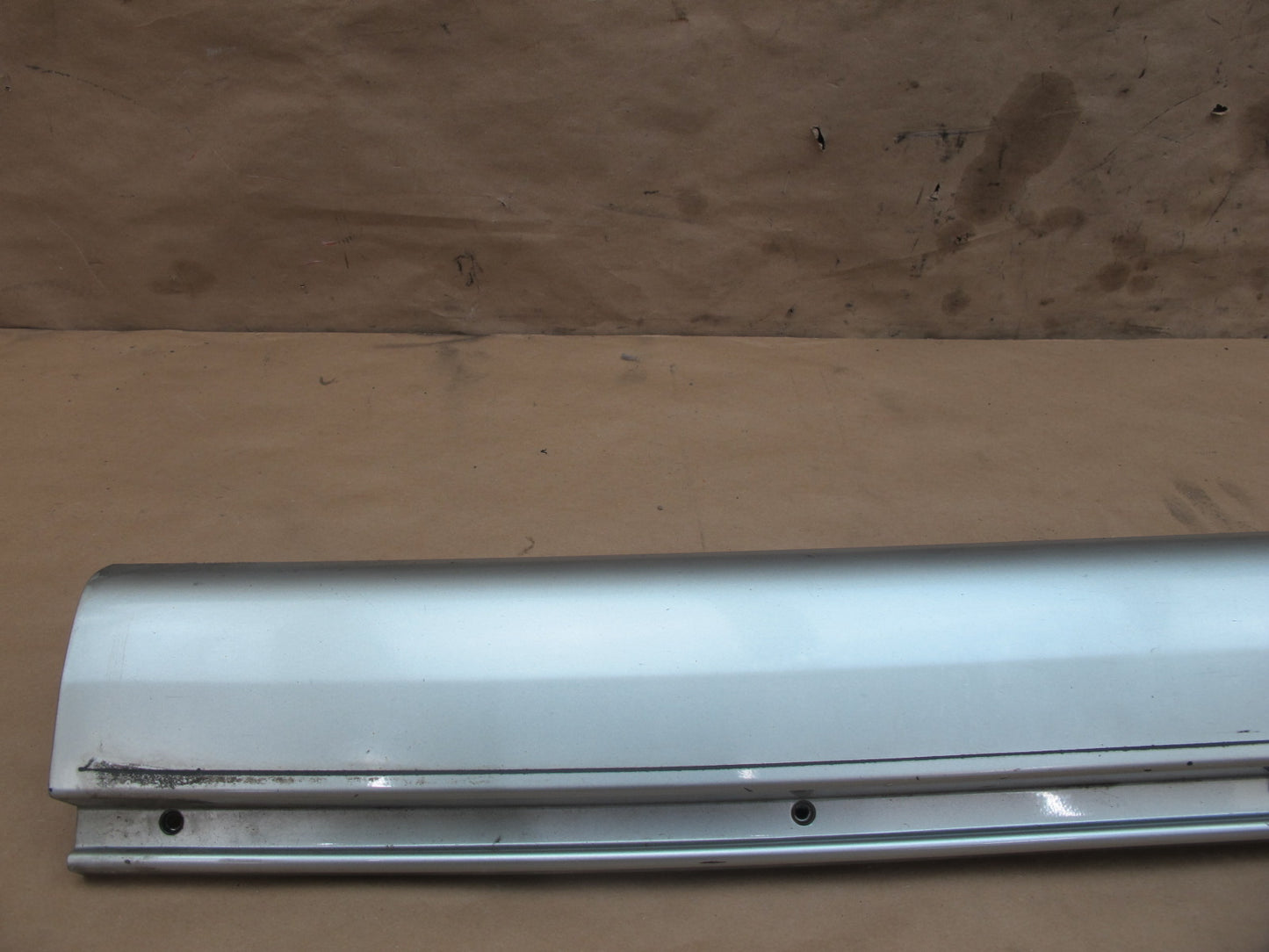 98-05 Lexus GS400 GS430 GS300 Set of 2 Left Side Skirt Rocker Panel Silver OEM