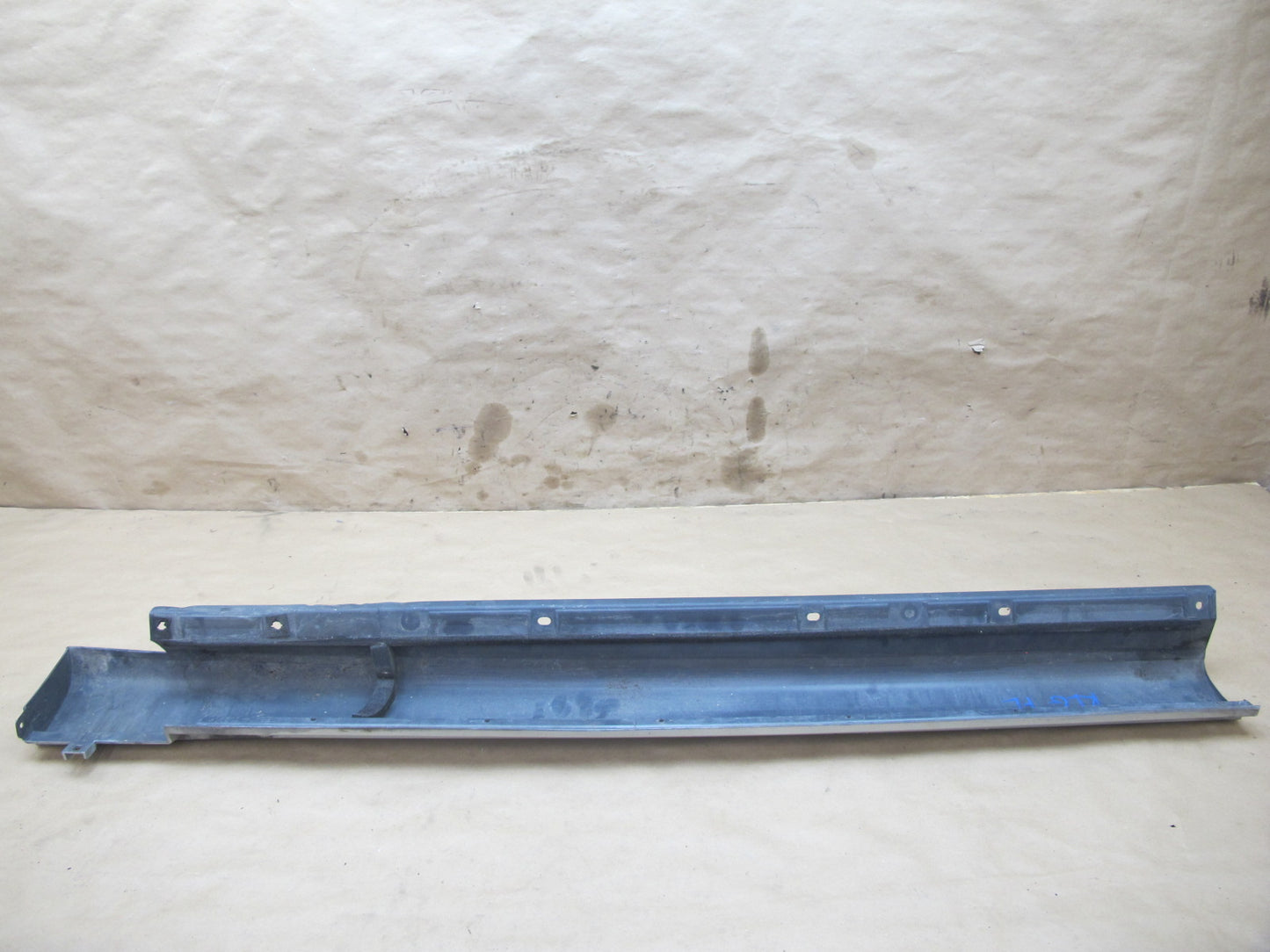 98-05 Lexus GS400 GS430 GS300 Set of 2 Left Side Skirt Rocker Panel Silver OEM