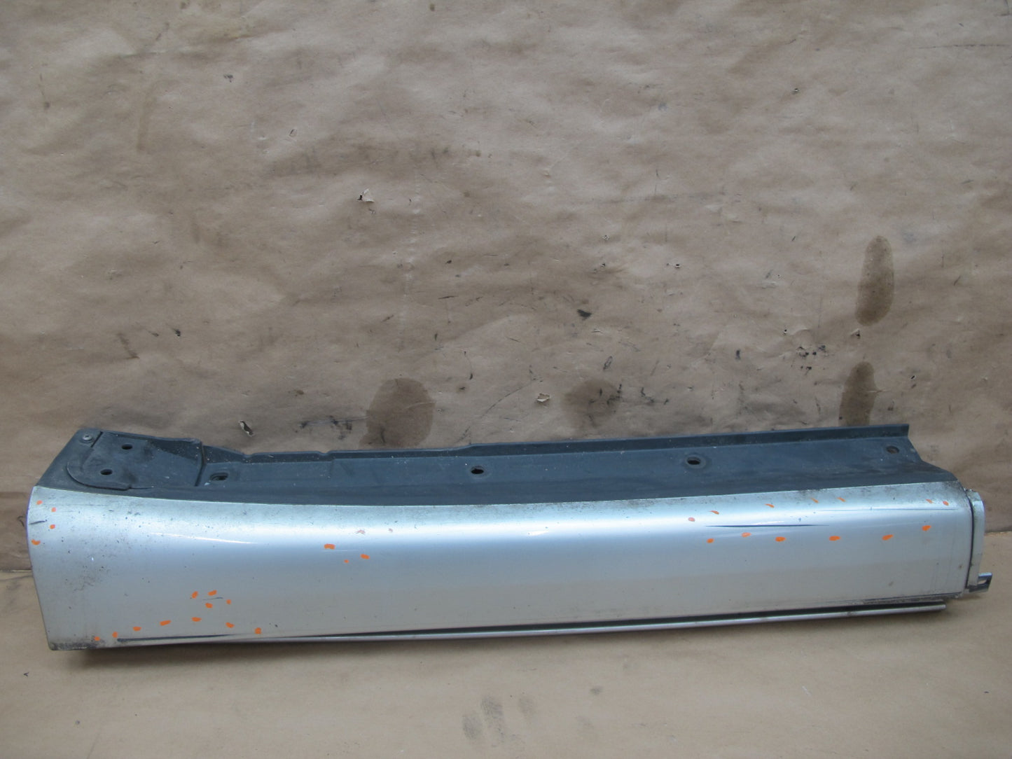 98-05 Lexus GS400 GS430 GS300 Set of 2 Left Side Skirt Rocker Panel Silver OEM