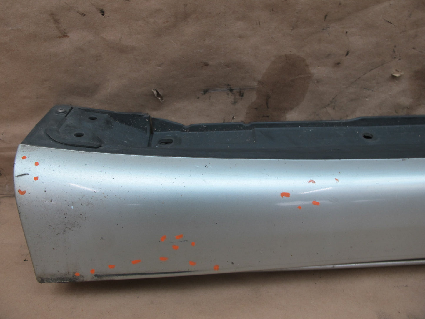 98-05 Lexus GS400 GS430 GS300 Set of 2 Left Side Skirt Rocker Panel Silver OEM