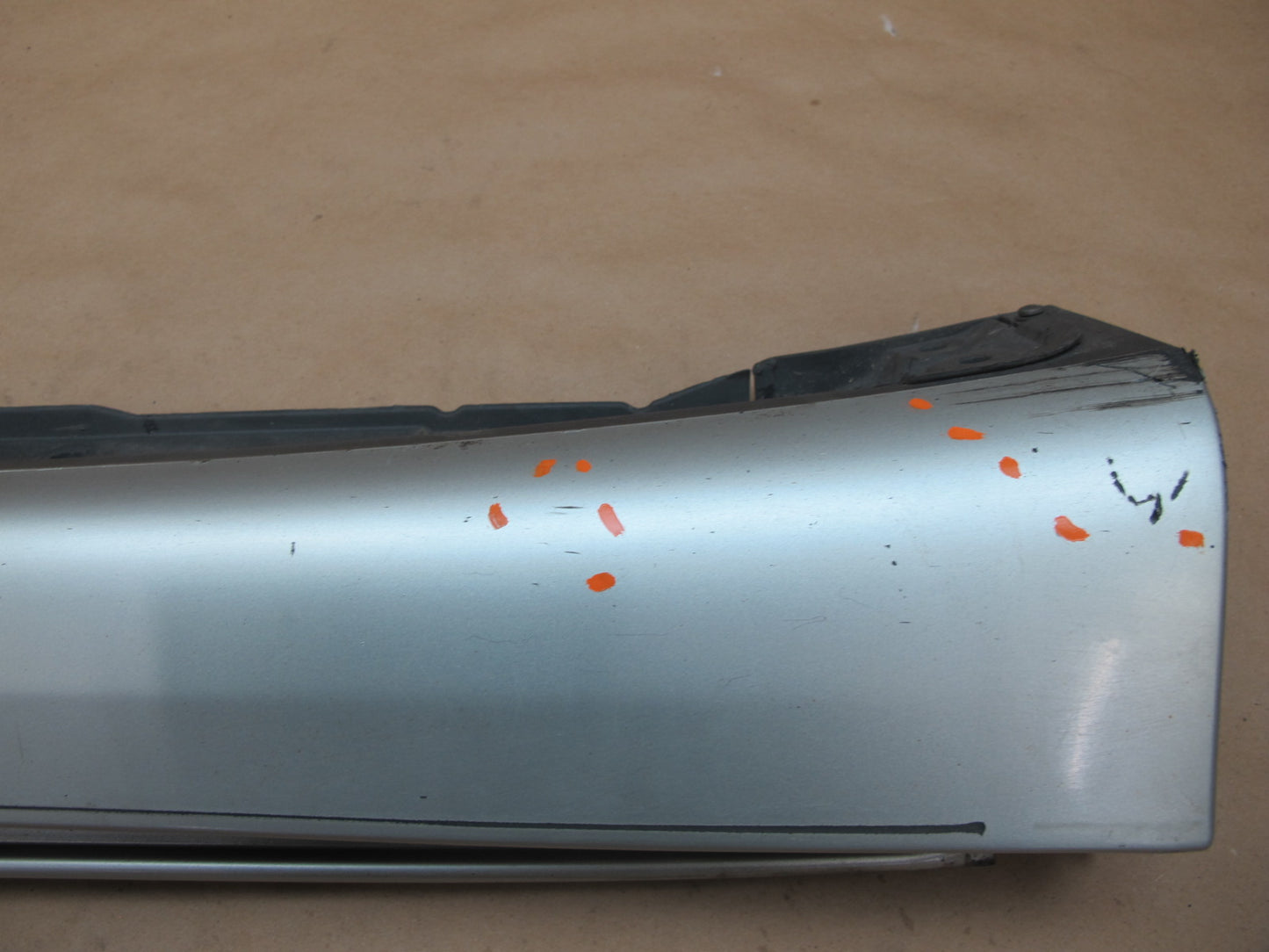 98-05 Lexus GS400 GS430 GS300 Set of 2 Right Side Skirt Rocker Panel OEM