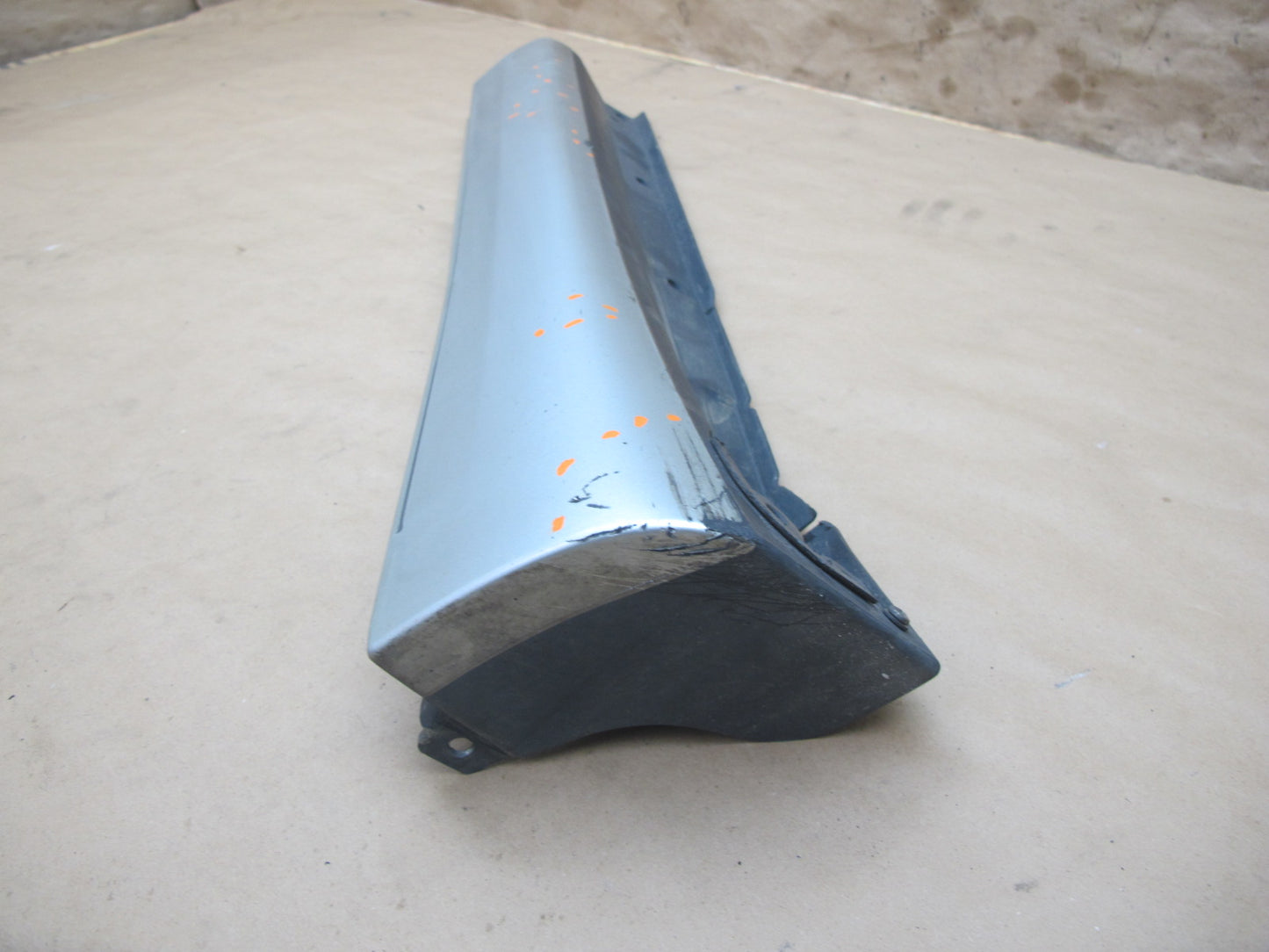 98-05 Lexus GS400 GS430 GS300 Set of 2 Right Side Skirt Rocker Panel OEM