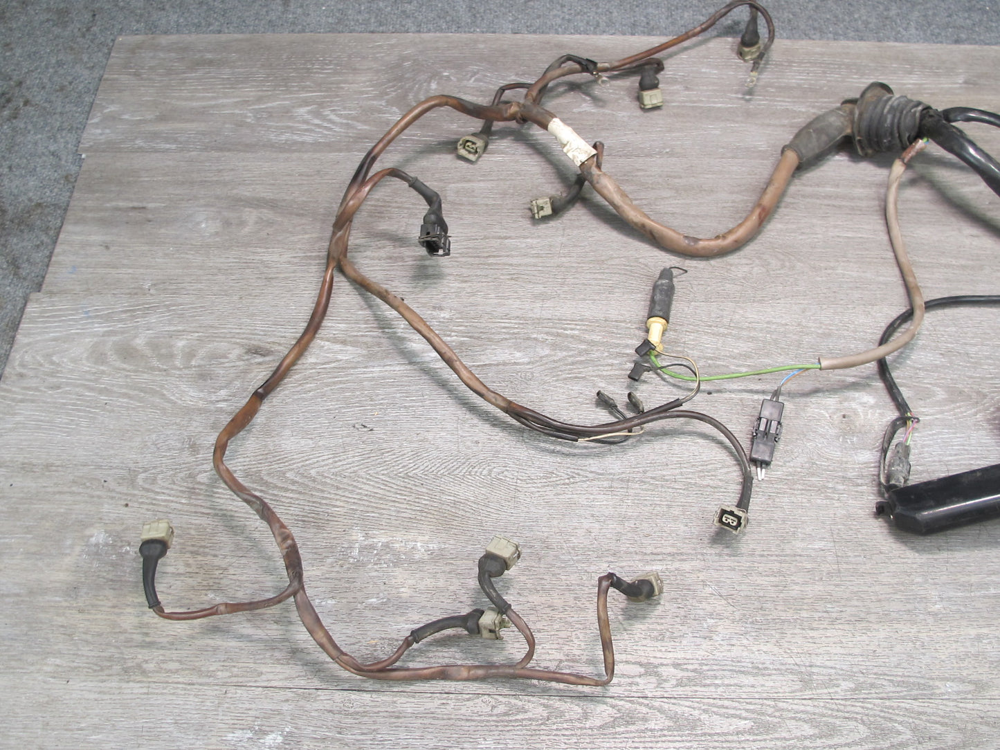 1983-1984 Porsche 928 S 4.7L M28.20 RWD Engine Motor Bay Wiring Wire Harness