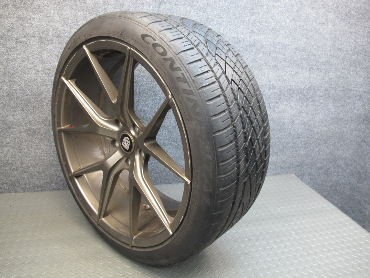 11-18 Porsche Cayenne 958 Verde Axis V99 R22" Wheel Rim 22x10.5J ET48 W/ Tire