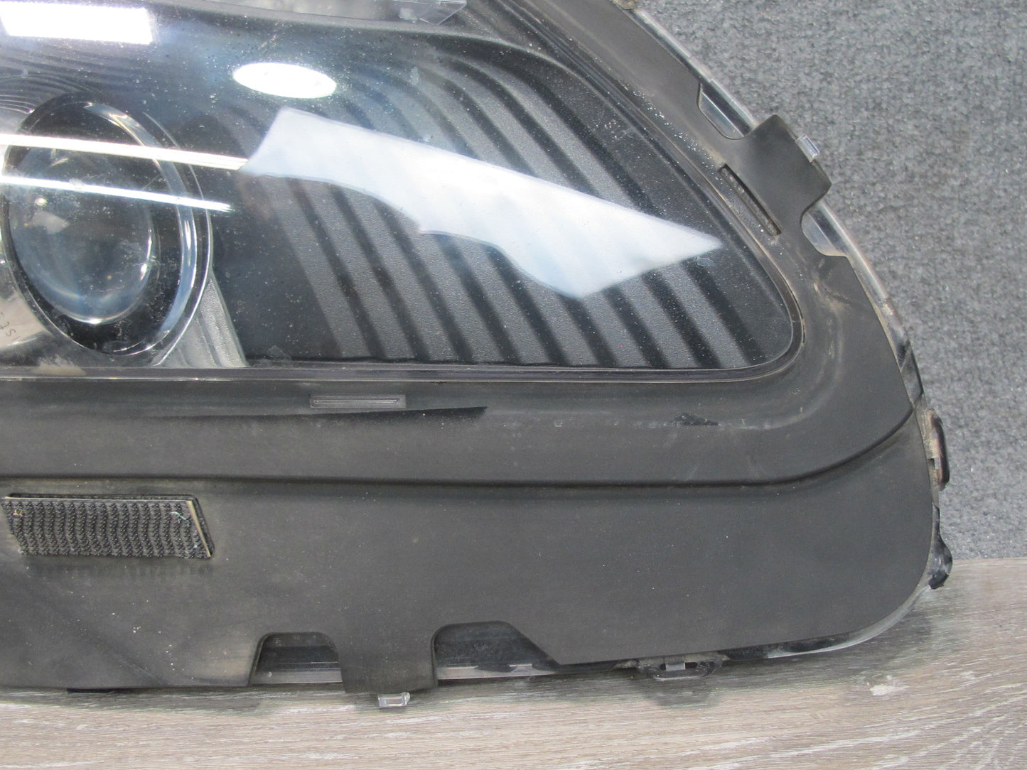 11-12 Fisker Karma Front Left Bi-xenon Headlight Lamp C131176101100 OEM