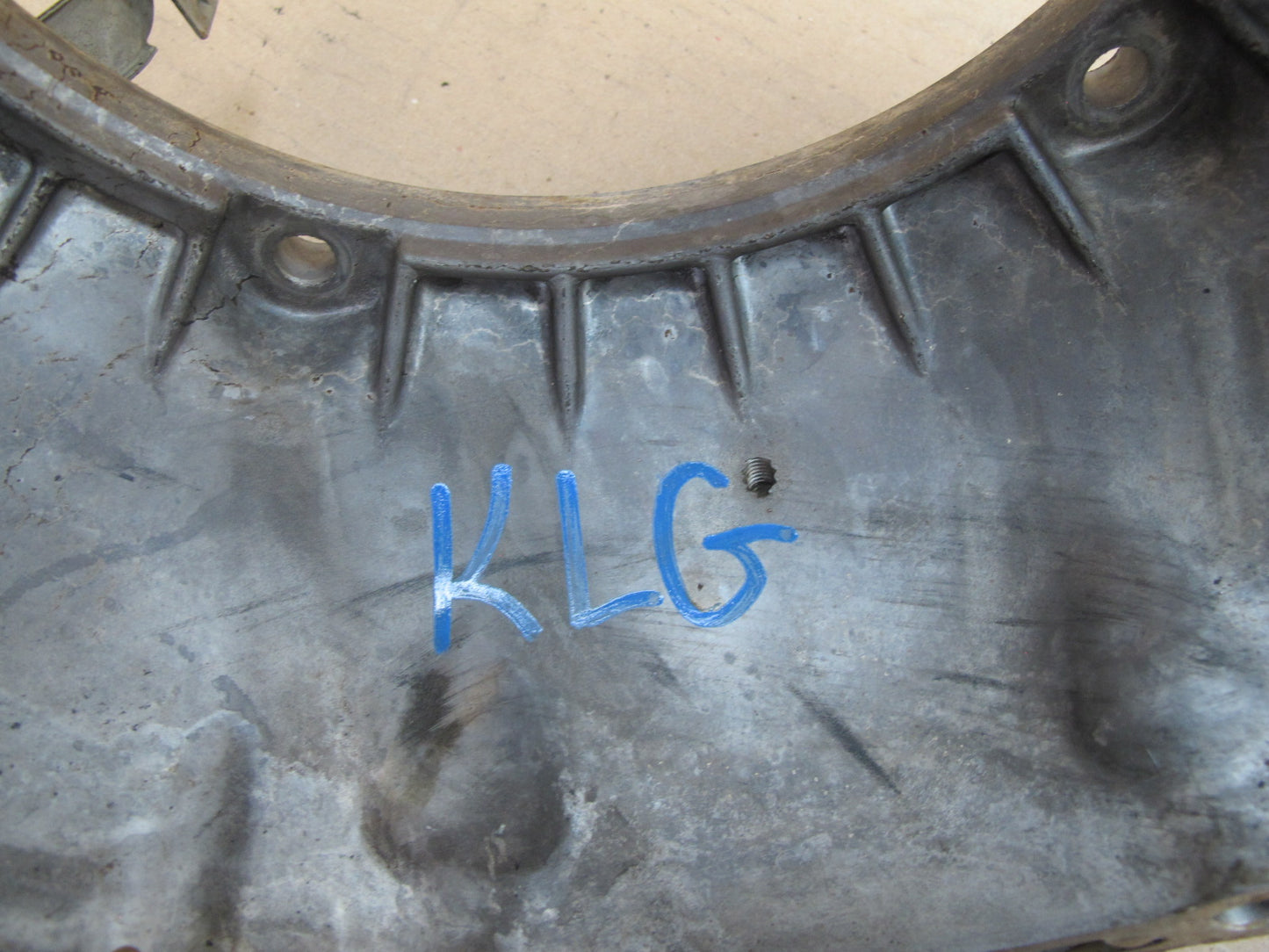01-05 Lexus IS300 GS300 2JZGE RWD A/T J2 Auto Transmission Bell Housing OEM
