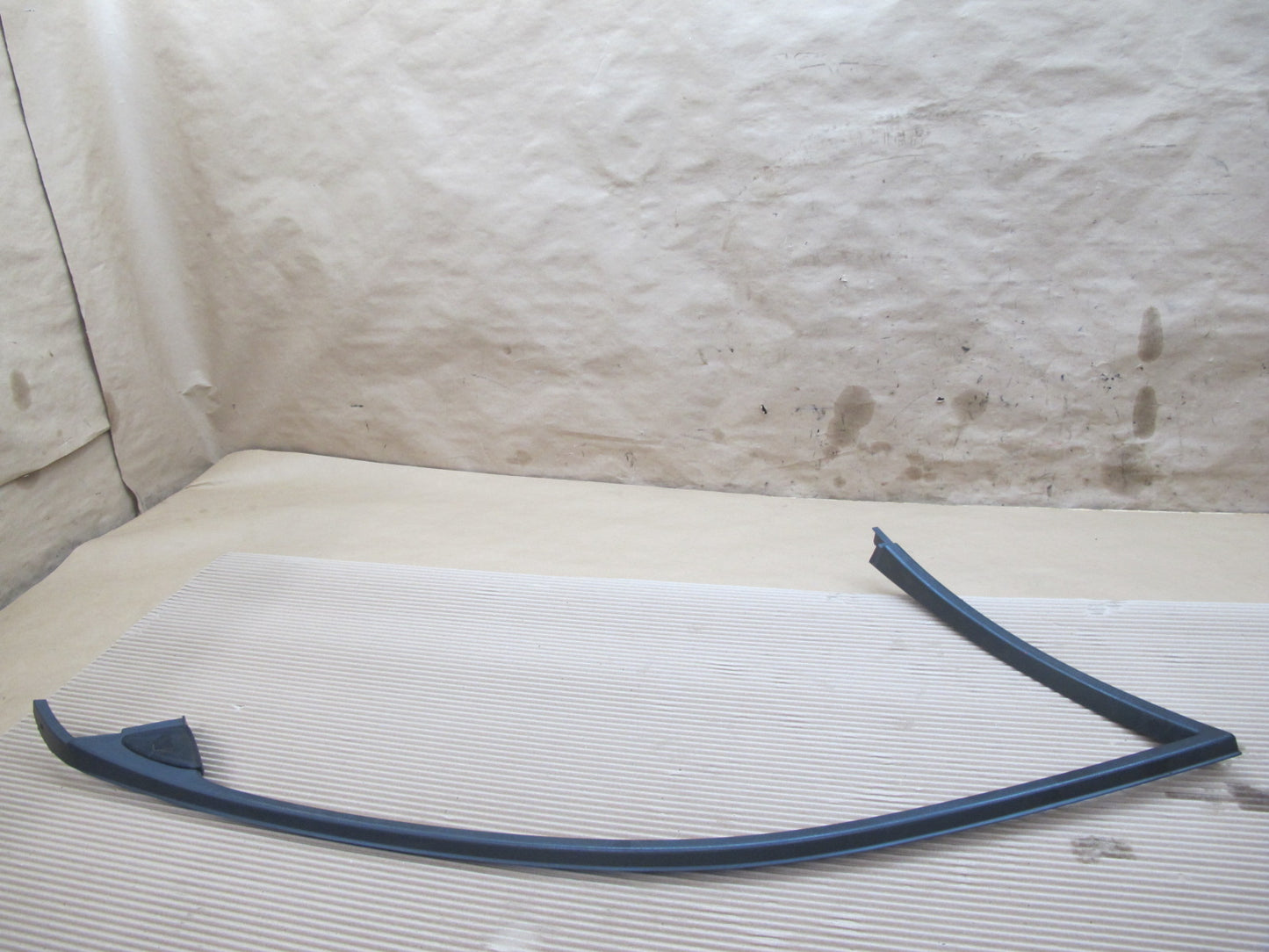 98-05 Lexus GS400 GS430 GS300 Set of 4 Front & Rear Door Window Trim Cover OEM