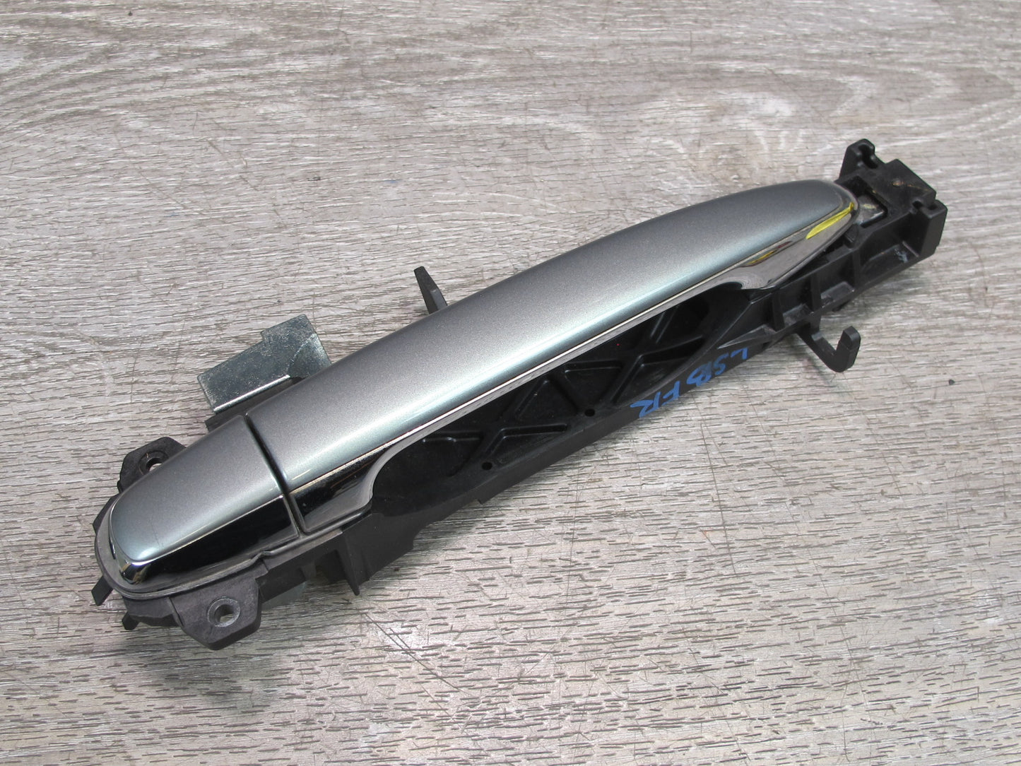 01-03 Lexus UCF30L LS430 Front Right Door Exterior Handle OEM