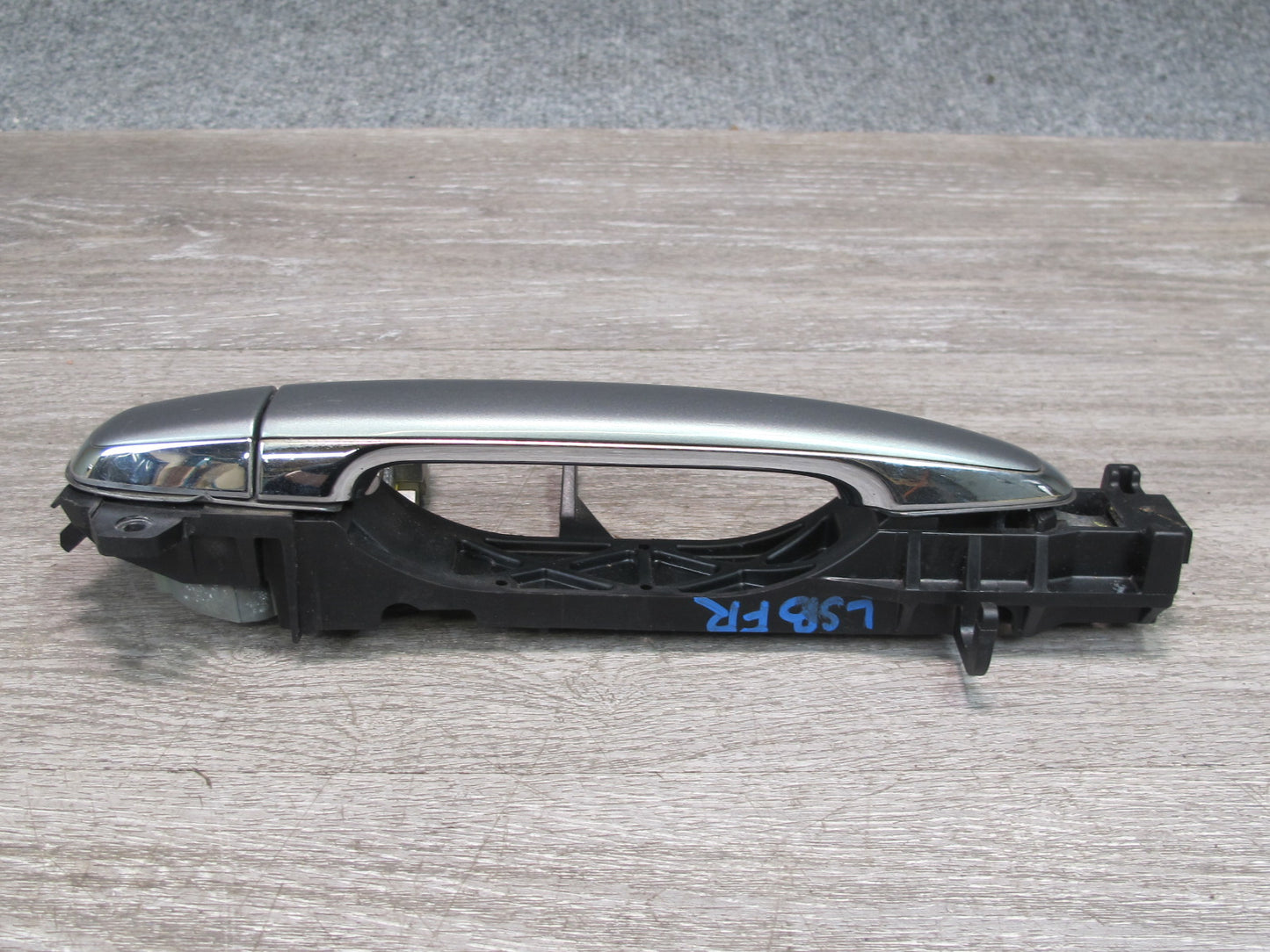 01-03 Lexus UCF30L LS430 Front Right Door Exterior Handle OEM
