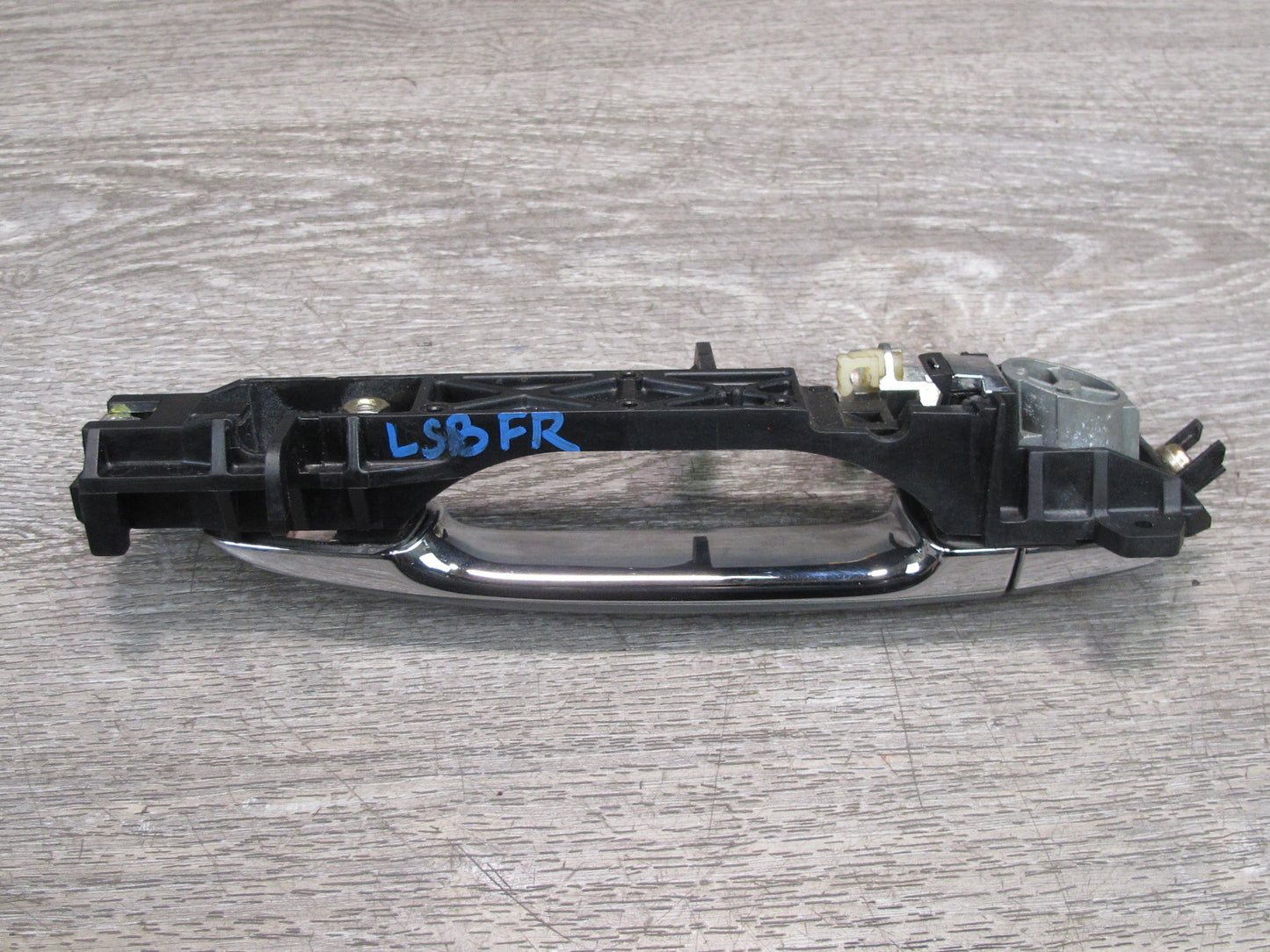 01-03 Lexus UCF30L LS430 Front Right Door Exterior Handle OEM