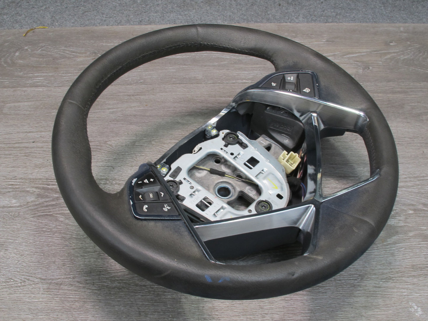 11-12 Fisker Karma Multi Function Steering w Paddles & Controls OEM