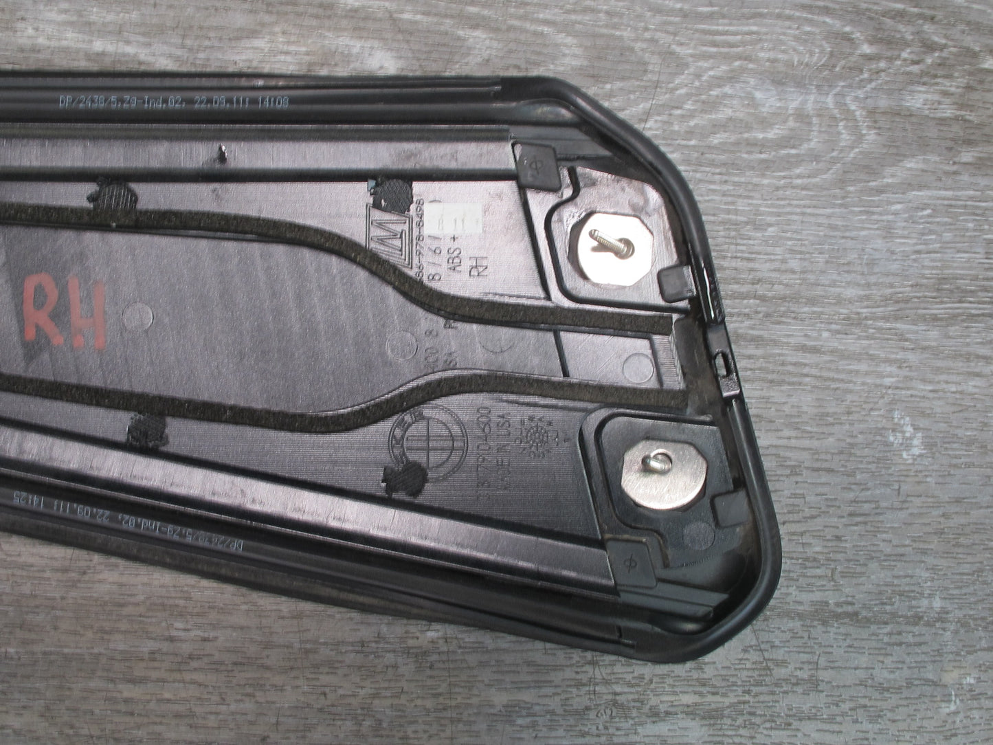 11-12 Fisker Karma Left & Right Exterior B Pillar Trim Molding Panel Set OEM