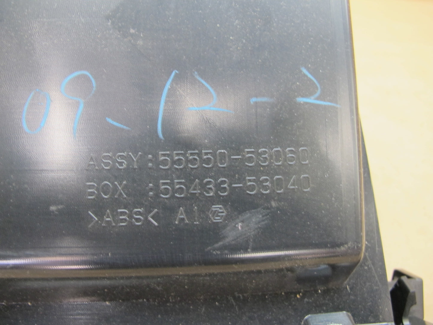 06-11 Lexus IS350 IS250 Dash Glove Box Compartment Storage 55550-53060 OEM