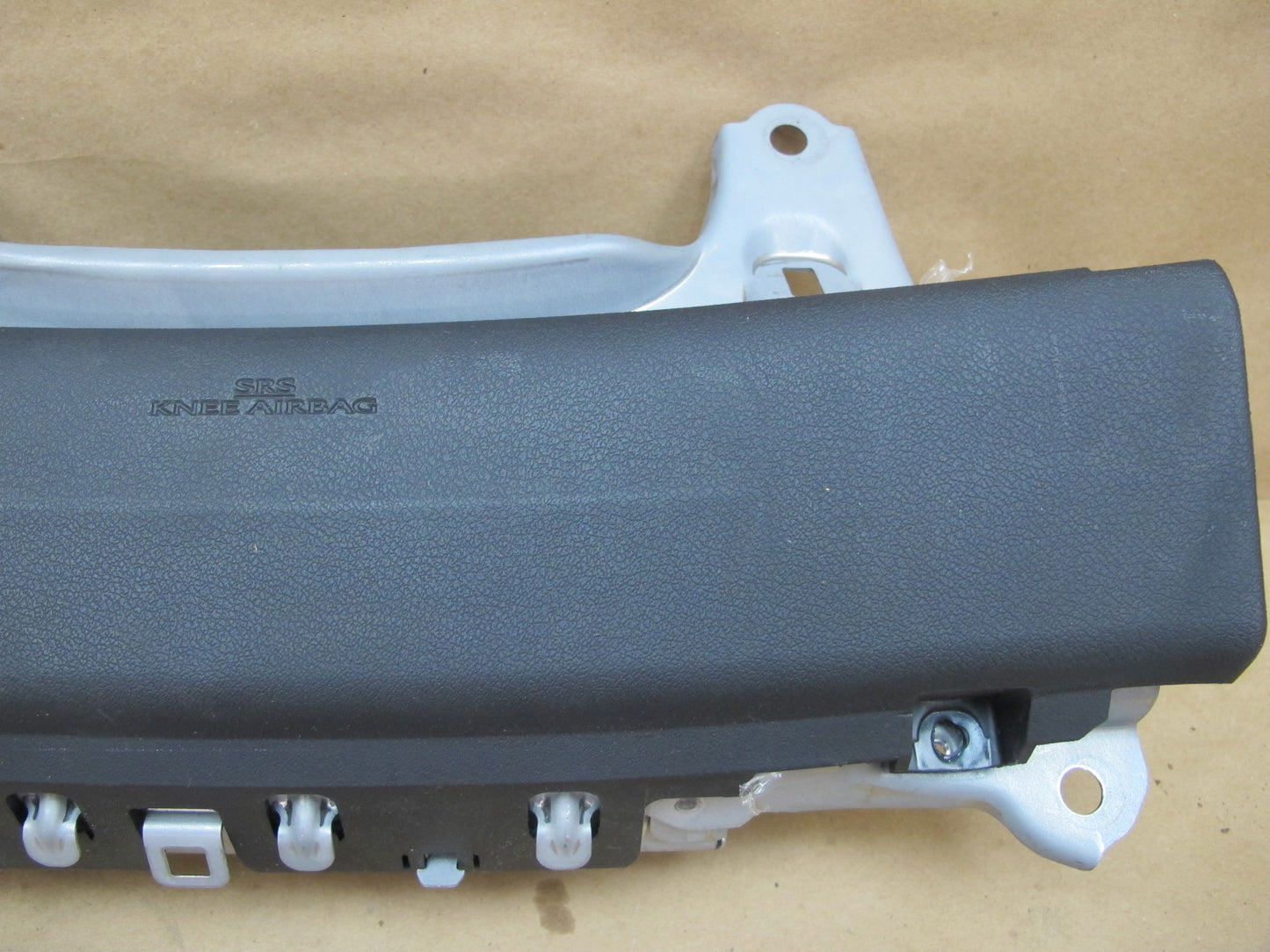 10-15 LEXUS IS250 IS350 CONVERTIBLE FRONT LEFT DRIVER SIDE UNDER DASH KNEE SRS AIRBAG OEM