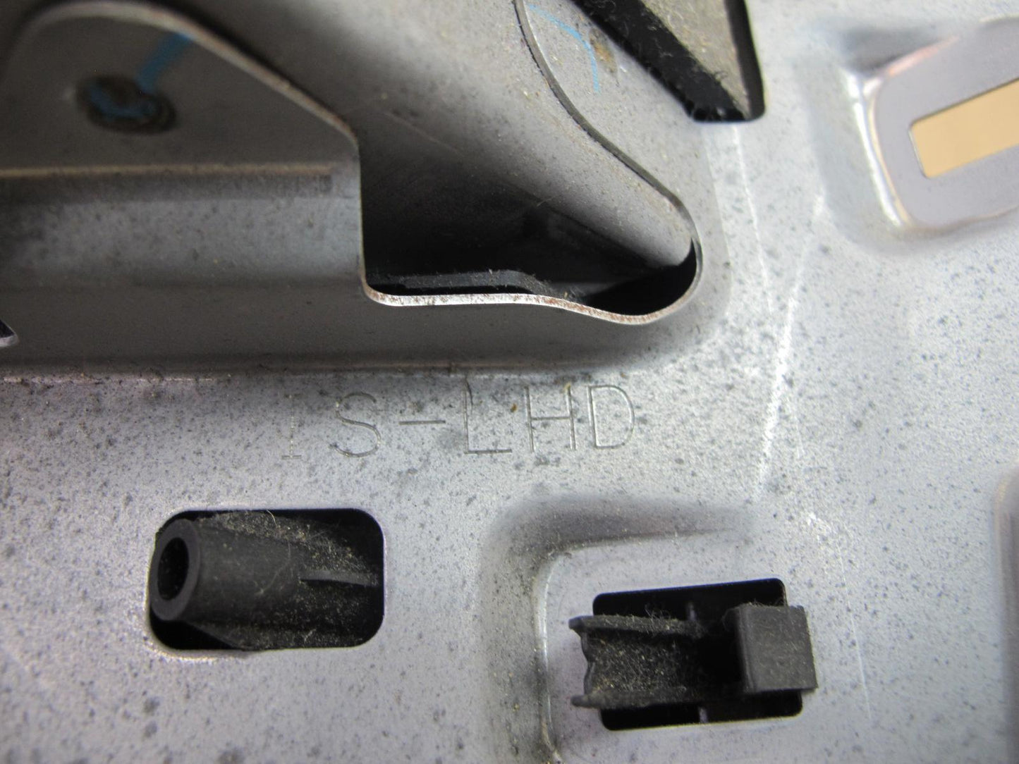 10-15 LEXUS IS250 IS350 CONVERTIBLE FRONT LEFT DRIVER SIDE UNDER DASH KNEE SRS AIRBAG OEM