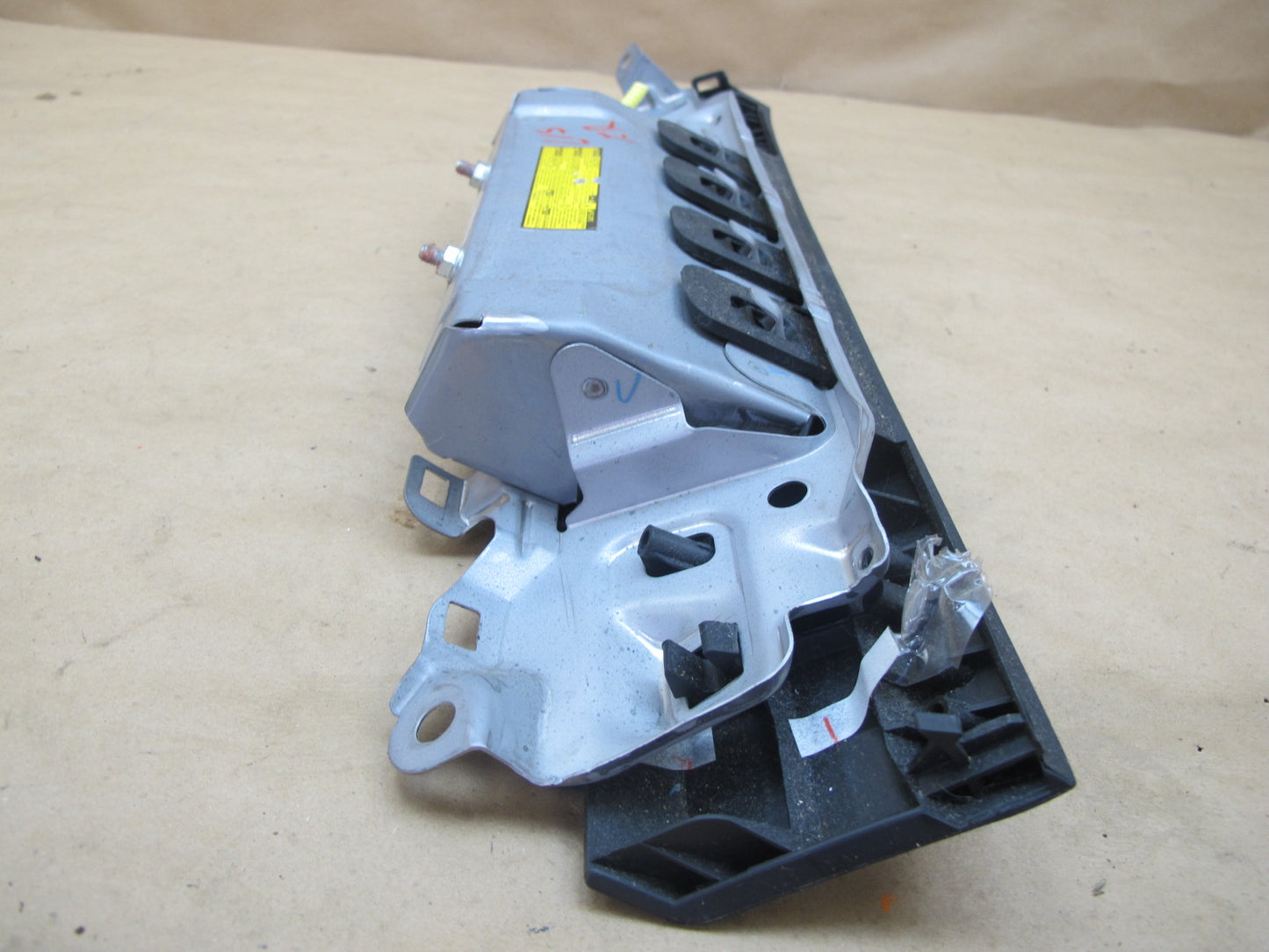 10-15 LEXUS IS250 IS350 CONVERTIBLE FRONT RIGHT PASS SIDE UNDER DASH KNEE SRS AIRBAG OEM