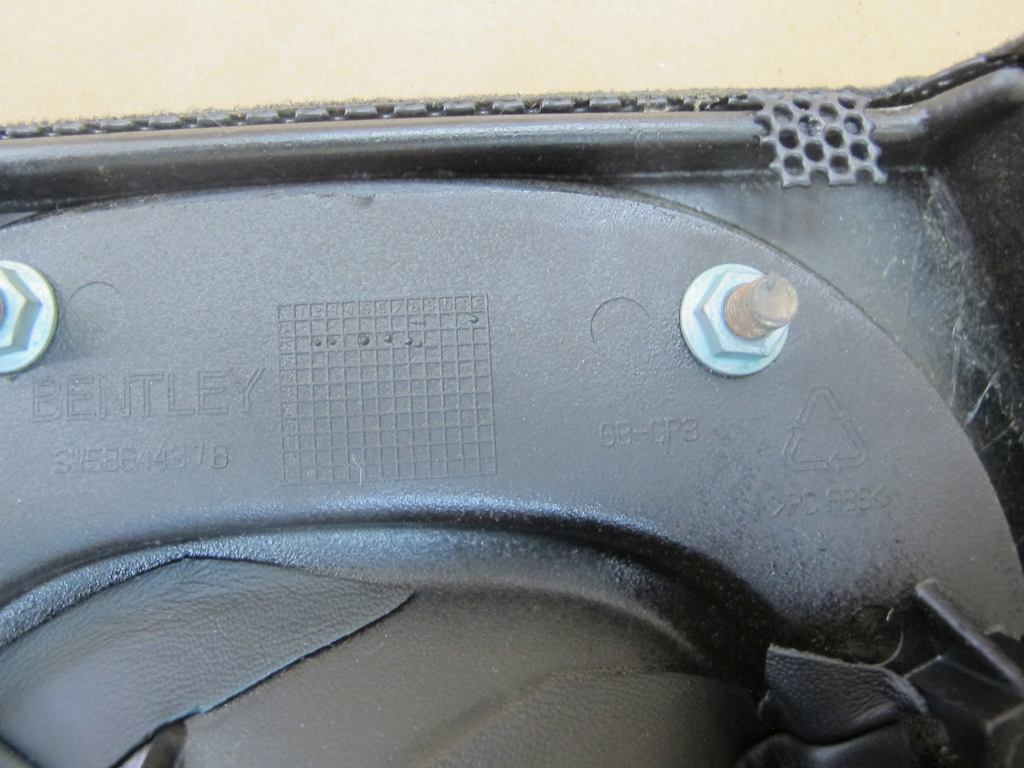 06-12 Bentley Continental Flying Spur Rear Sun Shade Retractable Roller Blind
