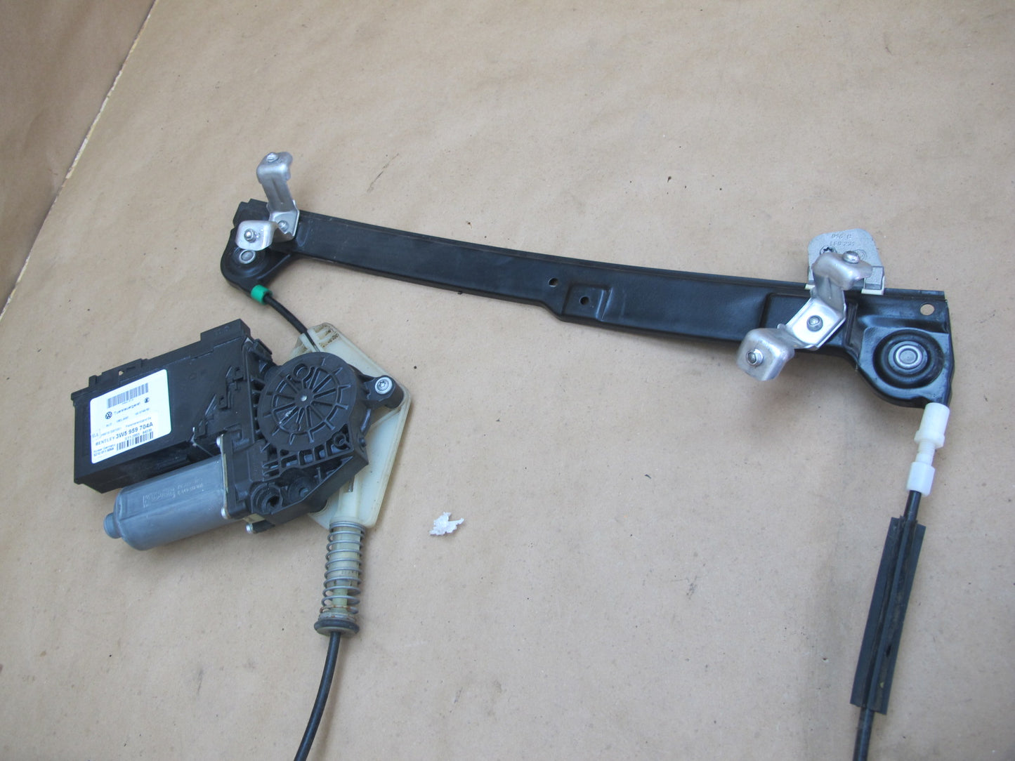 06-12 Bentley Continental Flying Spur Rear Right Door Window Regulator w Motor