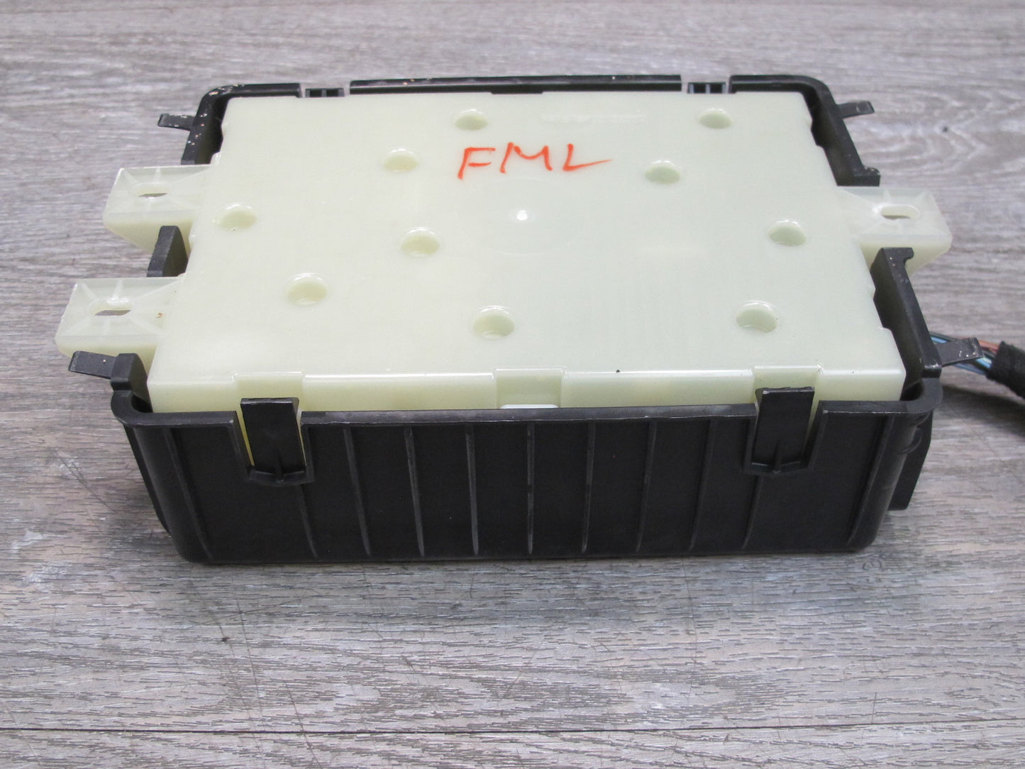 13-15 Mercedes W166 X166 Rear SAM Signal Acquisition Control Module OEM