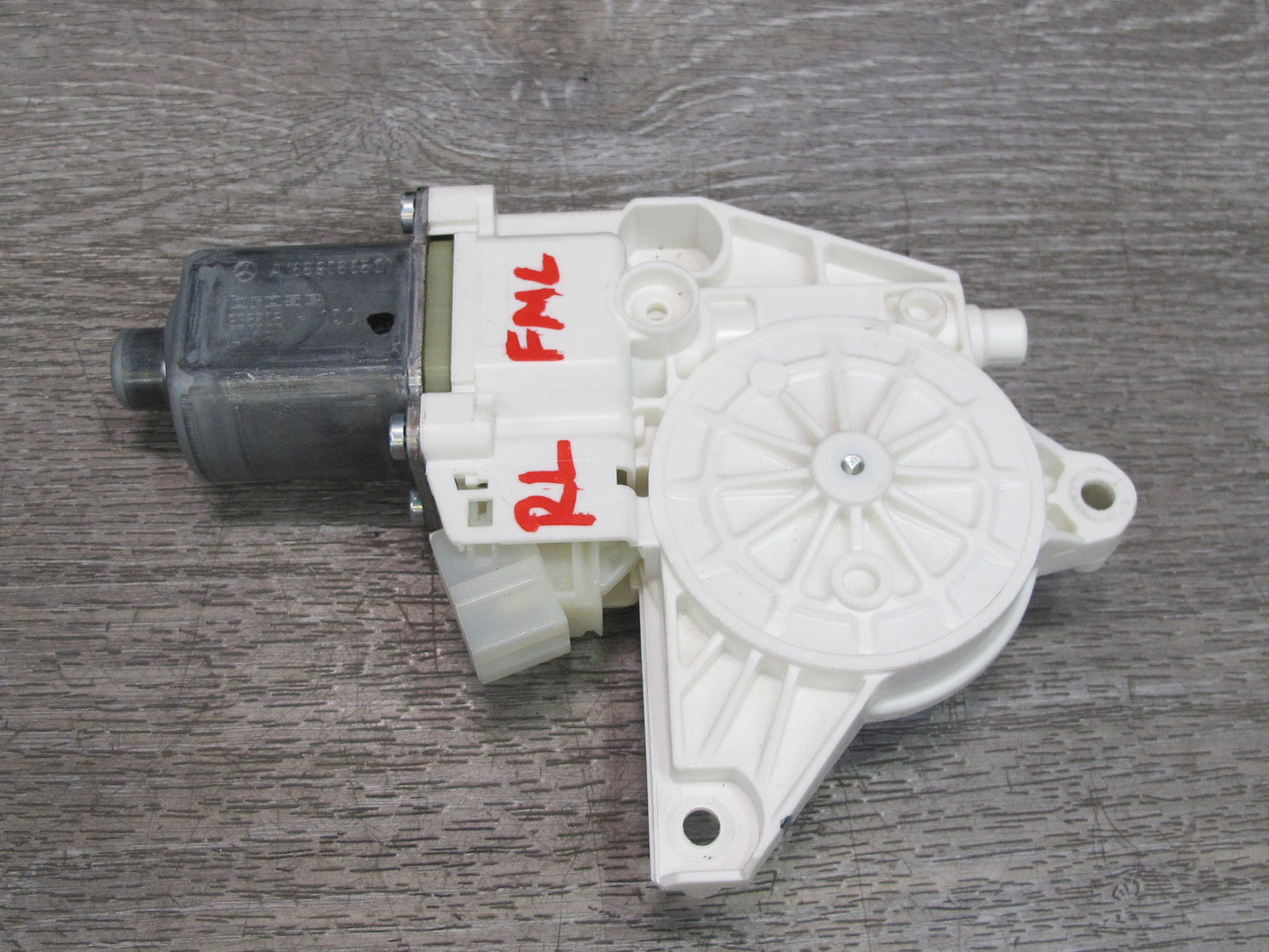 12-15 Mercedes W166 X166 Rear Left Door Window Regulator Motor 0130822757 OEM
