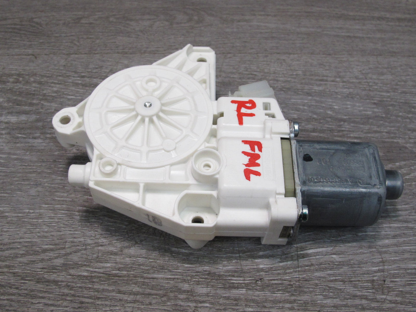 12-15 Mercedes W166 X166 Rear Left Door Window Regulator Motor 0130822757 OEM