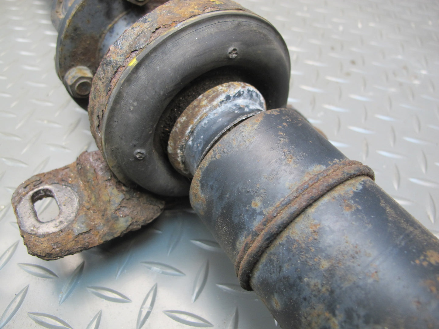 92-00 Lexus JZZ31L SC300 A/T Rear Driveshaft Drive Shaft 145K Miles OEM