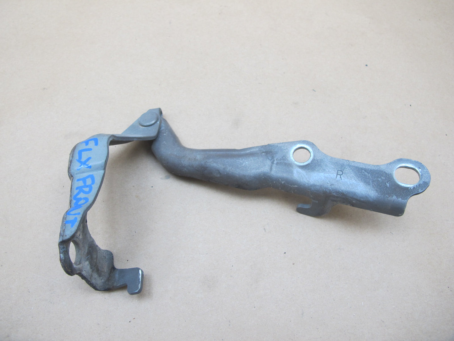 1998-2007 Lexus UZJ100L LX470 Front Left & Right Hood Hinge Set of 2
