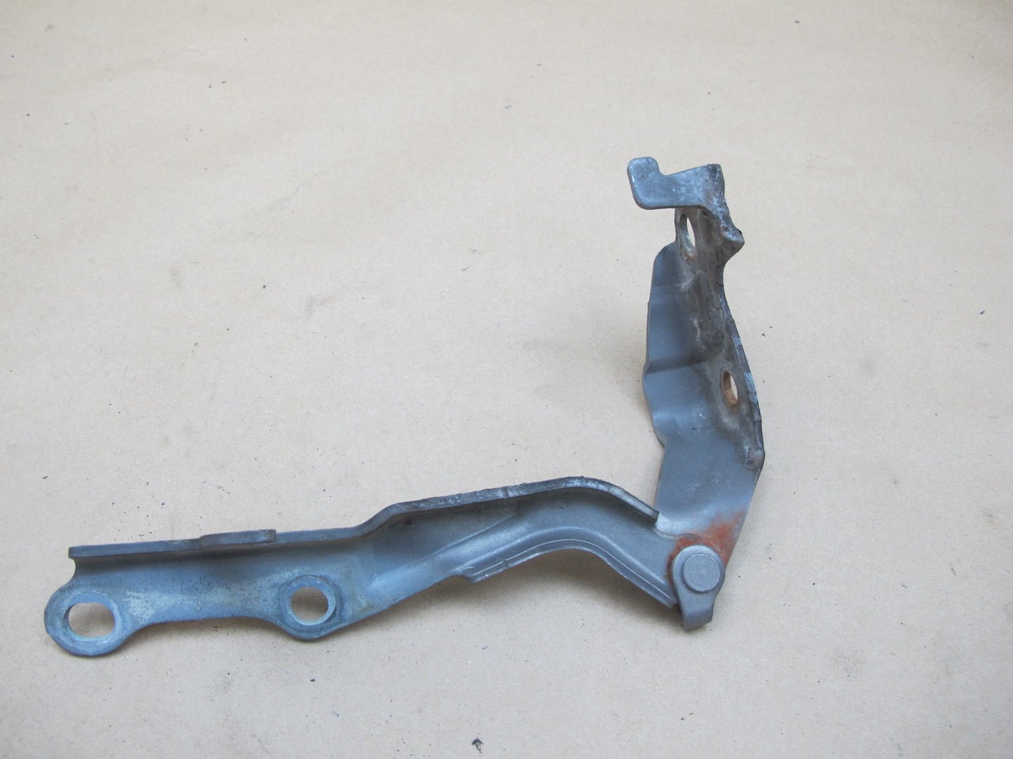 1998-2007 Lexus UZJ100L LX470 Front Left & Right Hood Hinge Set of 2