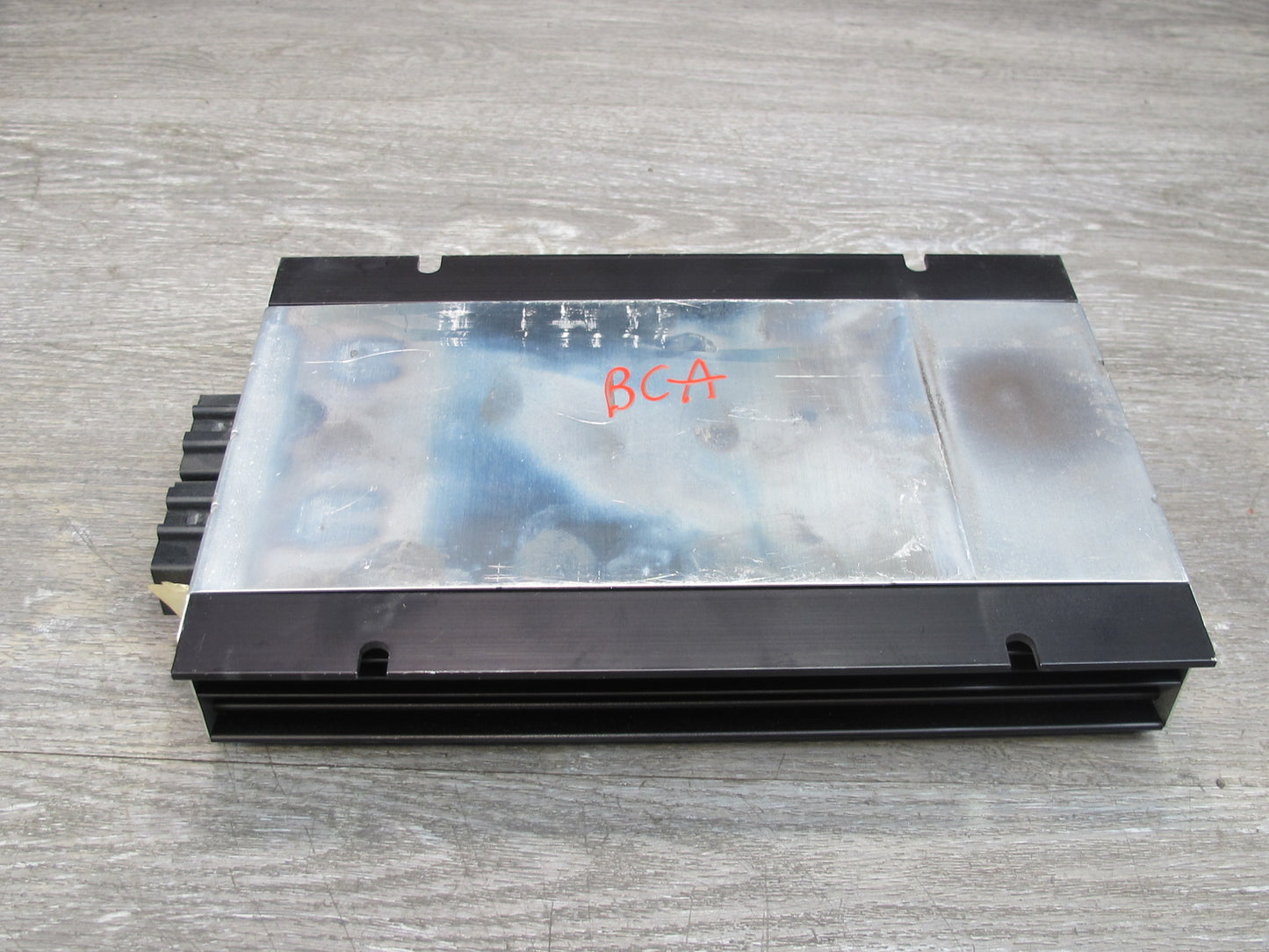 2006-2008 Bentley Flying Spur Battery Audio Sound System AMP Amplifier