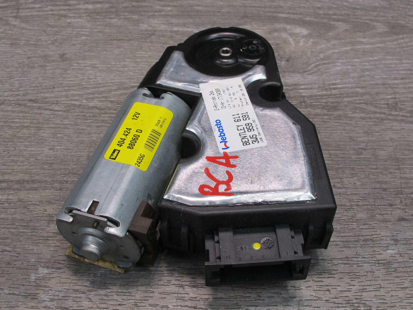 2006-2012 Bentley Flying Spur Front Upper Suroof Moon Roof Power Motor