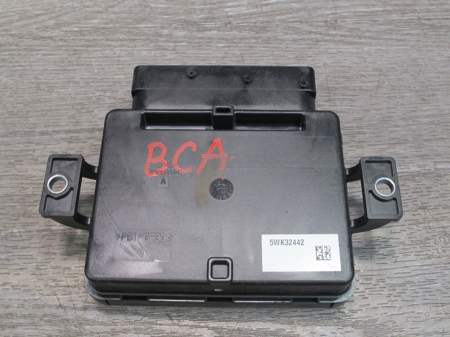 2006 Bentley Flying Spur Electronic Parking Brake Control Module Unit
