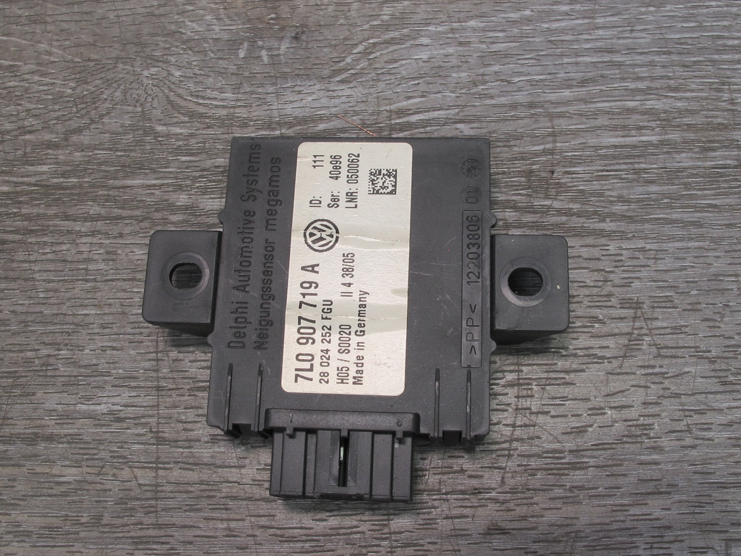 2006-2012 Bentley Flying Spur Center Dashboard Temperature Button Switch