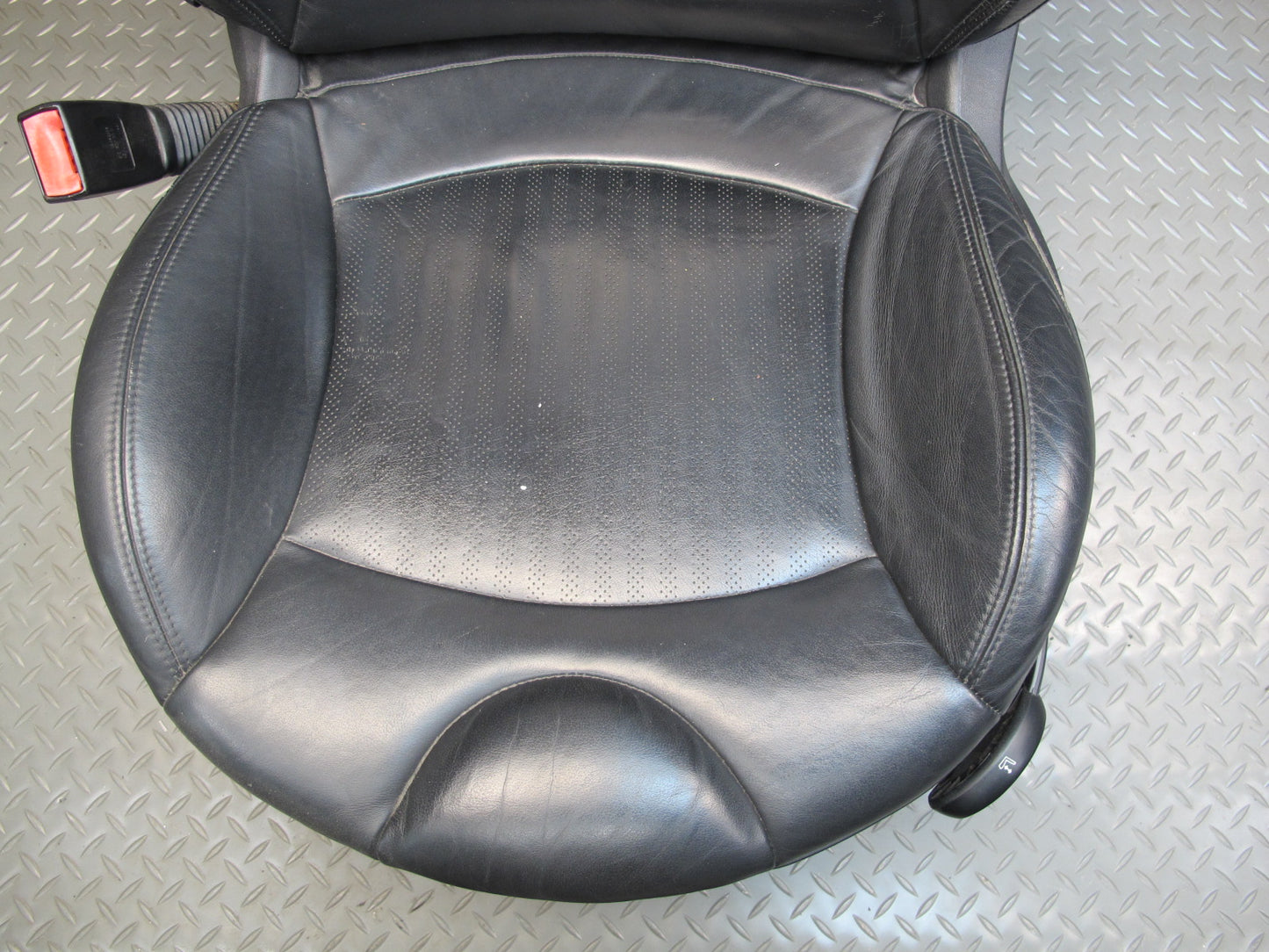 07-09 Mini Cooper R56 Front & Rear Sport Heated Perforated Leather Seat OEM
