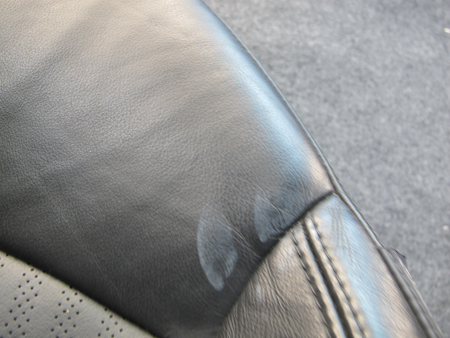 07-09 Mini Cooper R56 Front & Rear Sport Heated Perforated Leather Seat OEM